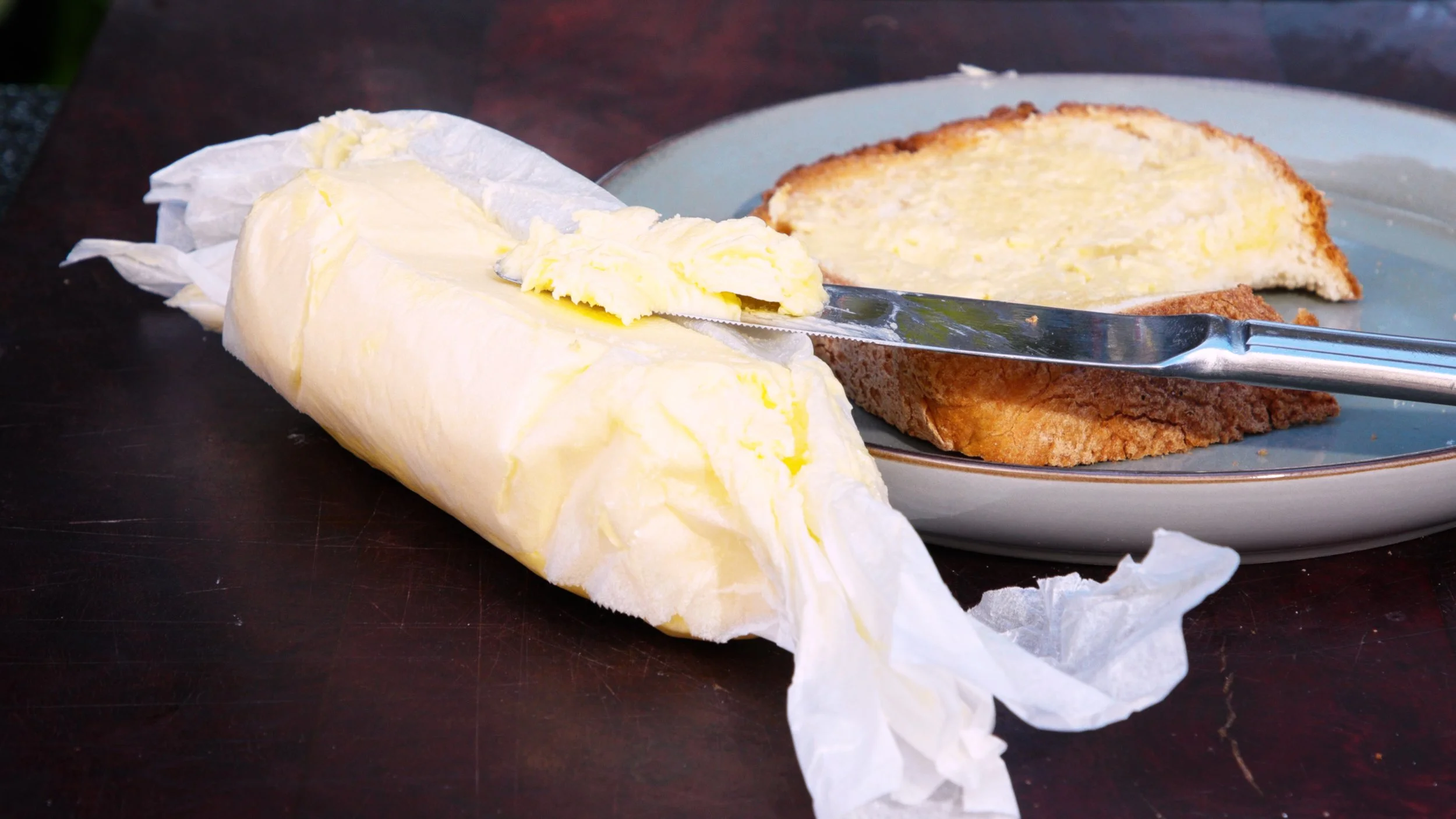 How To Make The Best Homemade Butter In Less Than Five Minutes!