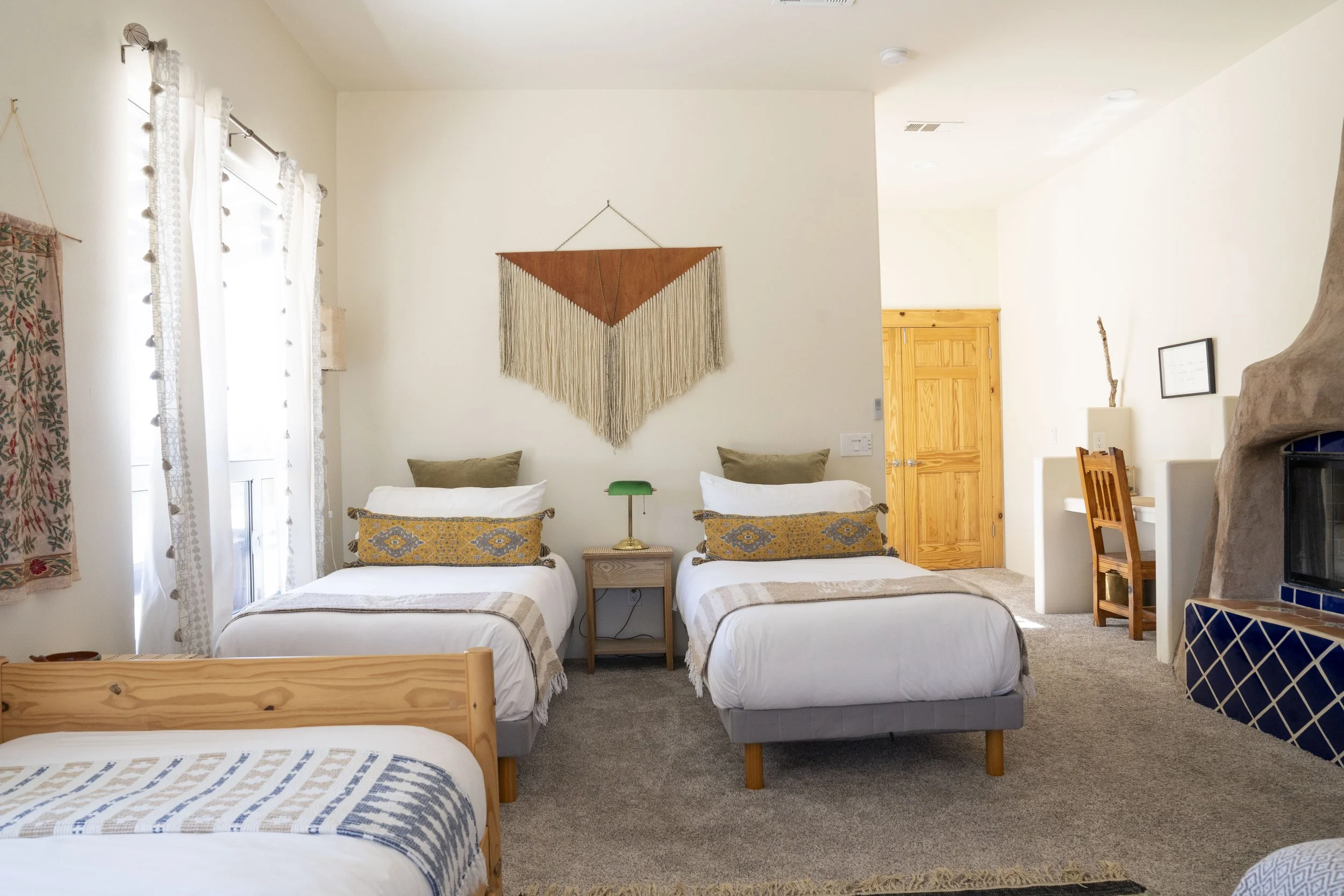 Room 1.jpg