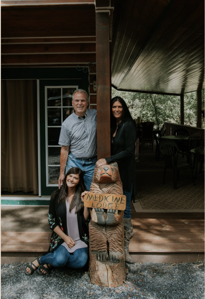 Photo of Jim, Tieraona, Kiara and Bear