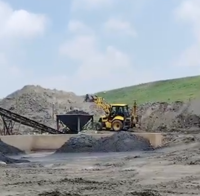 On-Site Mining and Material Handling Operations