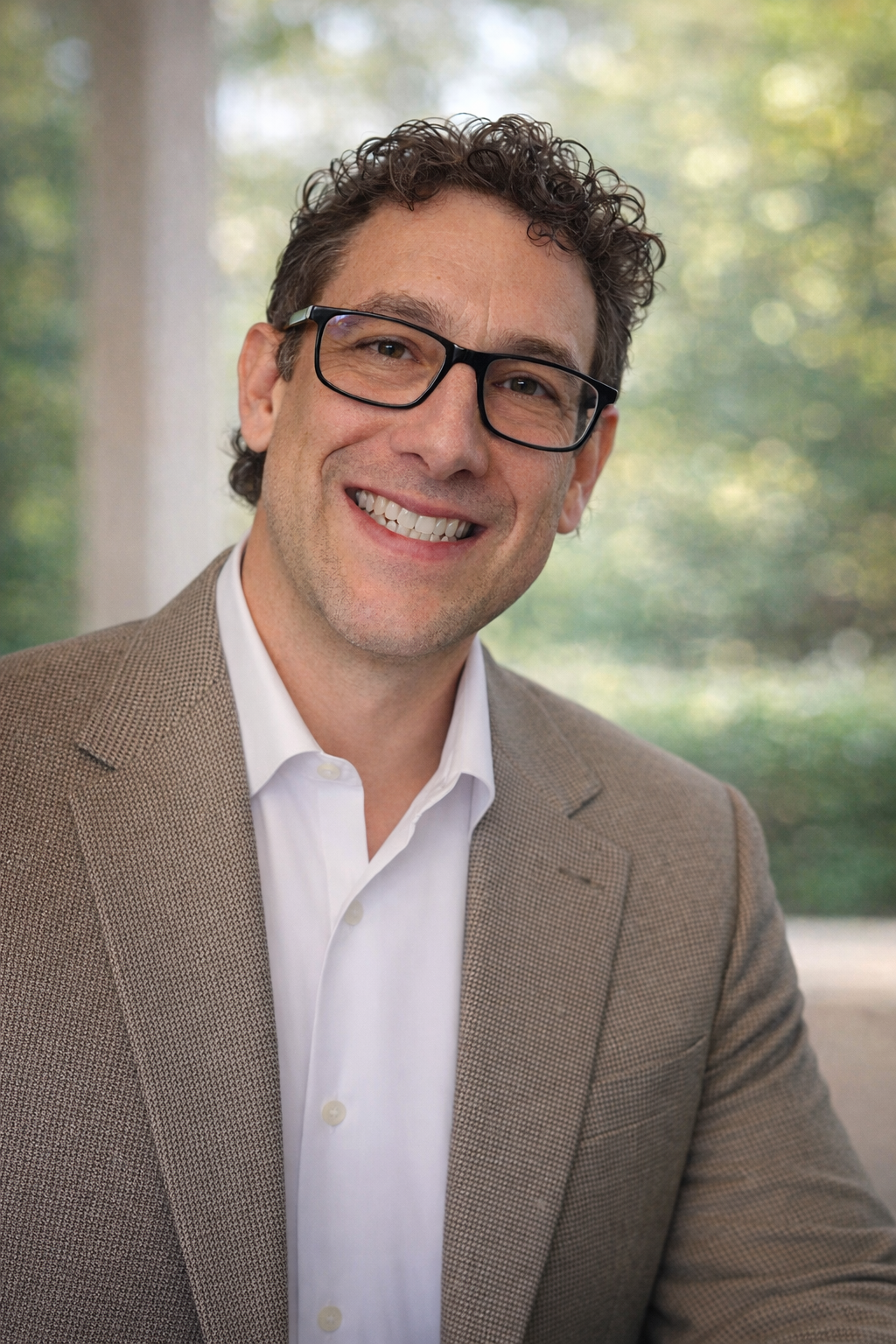 Jody Odom, Director Of Integrated Services 
30 Plus years of Enterprise Solutions Development, Implementation, and Business Process Management Consulting. Drives operational excellence across Spotter's processes and distributor network.