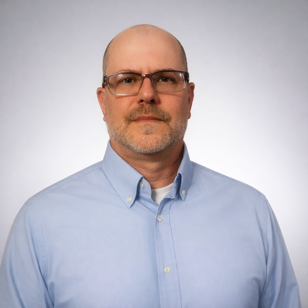 James Daniel, Founder 
30 Plus Years of experience in Product Design, Field Issue Solutions and Manufacturing Engineering. The vision and drive behind Spotter Safety Products.