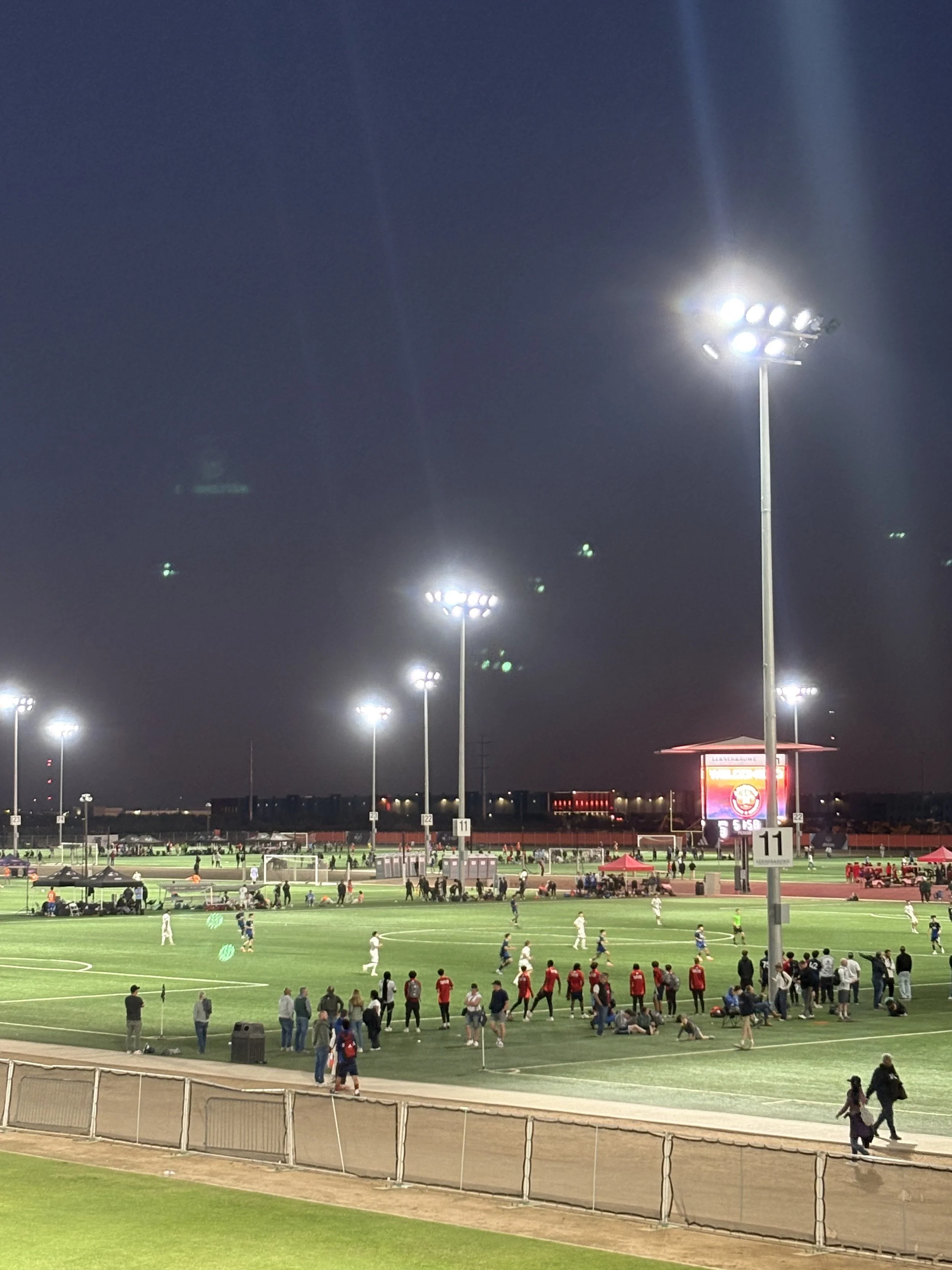 Clubix es un ecosistema digital que conecta, gestiona y potencia clubes, jugadores y comunidad en un solo lugar.