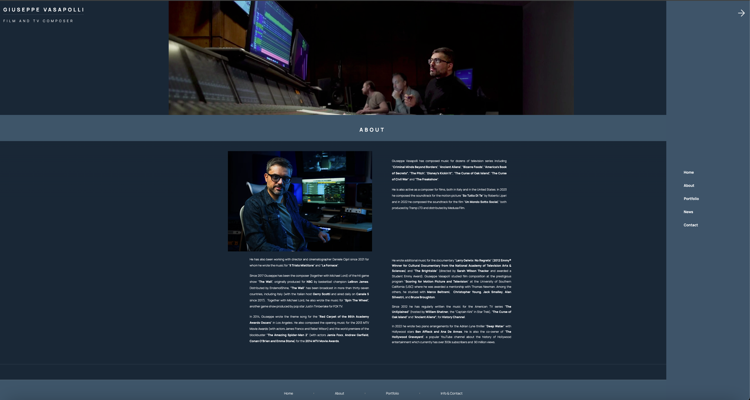 Una pagina web con un'intestazione che recita 'GIUSEPPE VASAPOLLI', dedicata a un compositore di musica e cinema. La pagina include una sezione con due fotografie di Giuseppe Vasapolli in uno studio di registrazione, con vari schermi e attrezzature a
