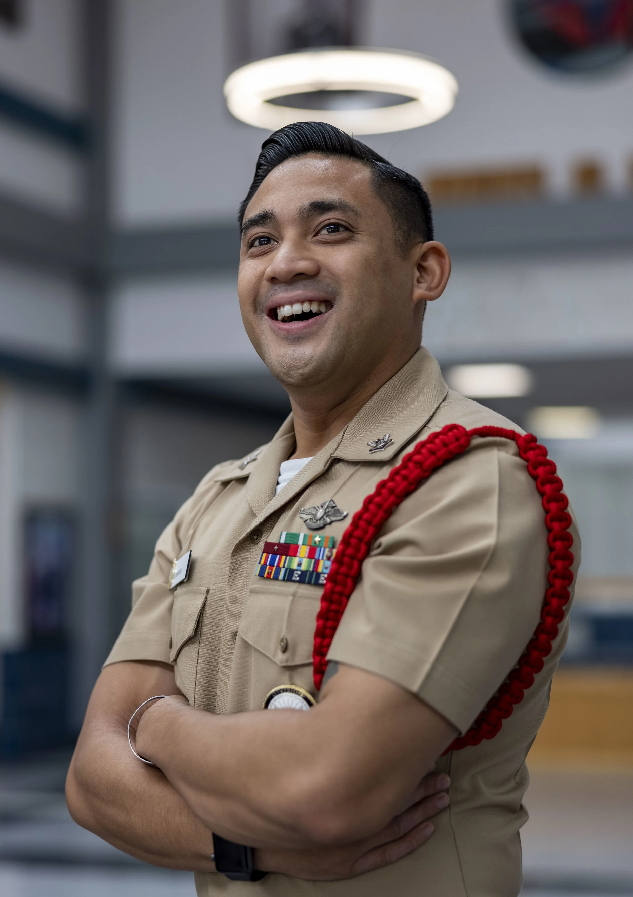 Meet HM2 Edward Sembrano! He is currently serving as a #RecruitDivisionCommander at the #Navy’s only #BootCamp

“I think that I’ve always believed in paying it forward. I believe that joining is something that we should do, as part of a nation that’s
