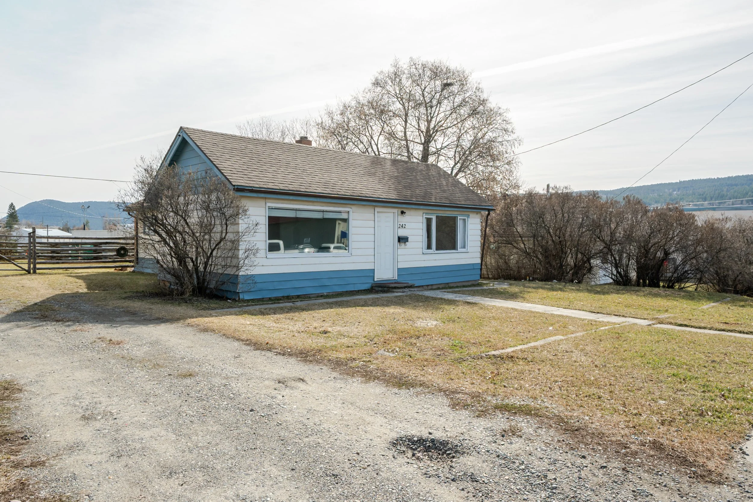242 3rd Ave South Williams Lake (1 of 25).jpg