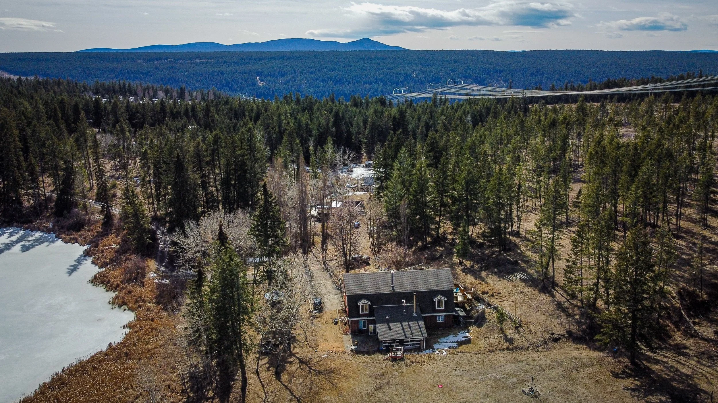 1650 Coyote Road Williams Lake (1 of 3).jpg