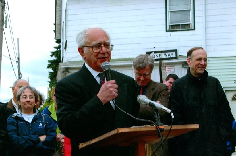 Man speaking with a microphone