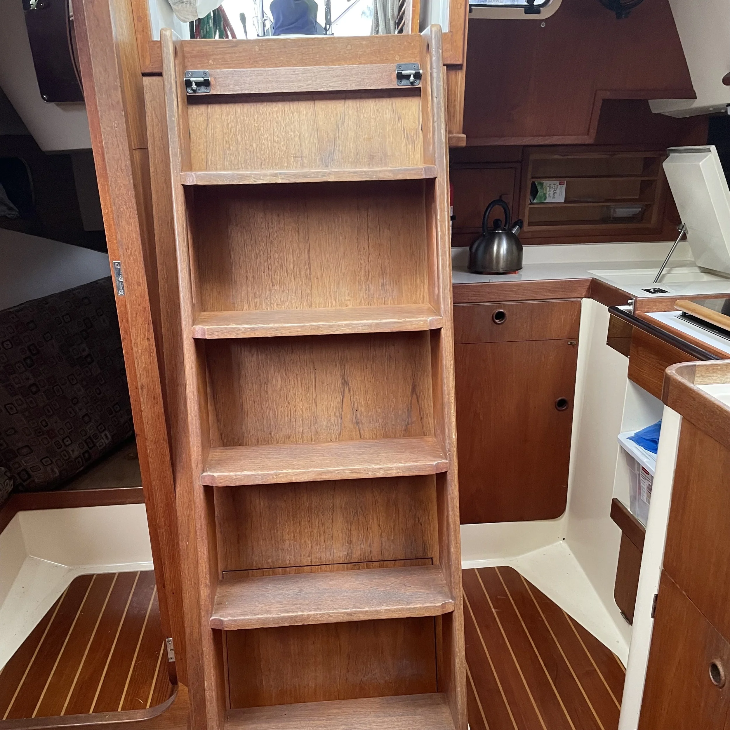 Entry from the companionway.