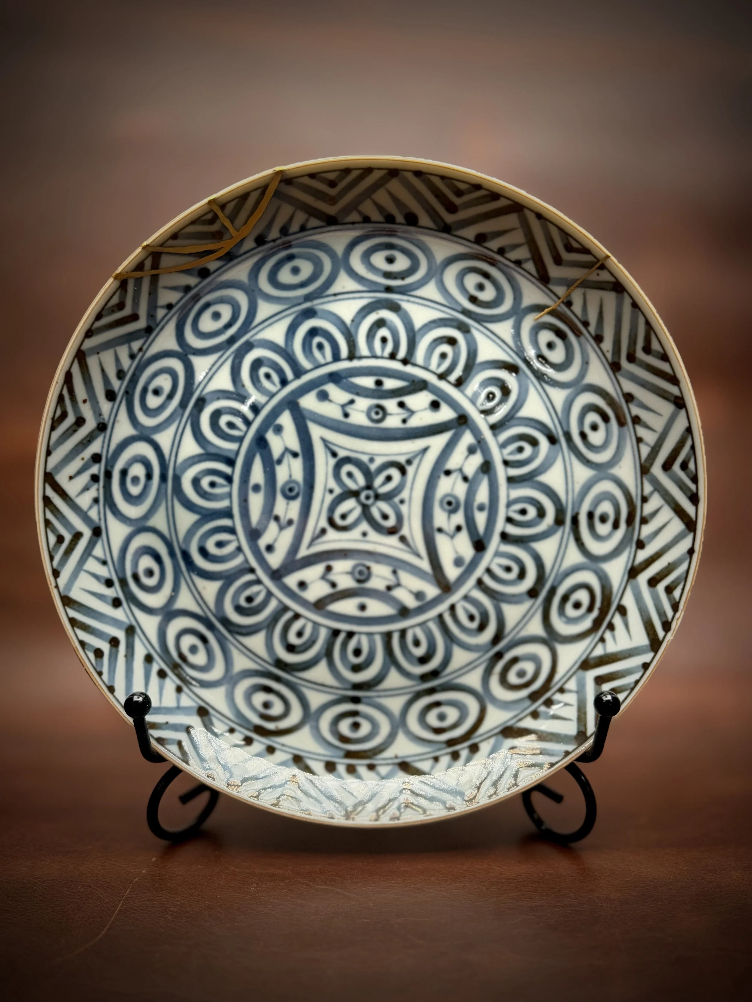 I had the opportunity to work with a neighbor here in North Portland on one of her kitchen plates. While decorative pieces are always a joy to repair, I have a soft spot for objects that are used and enjoyed every day.

One of the things I love most 