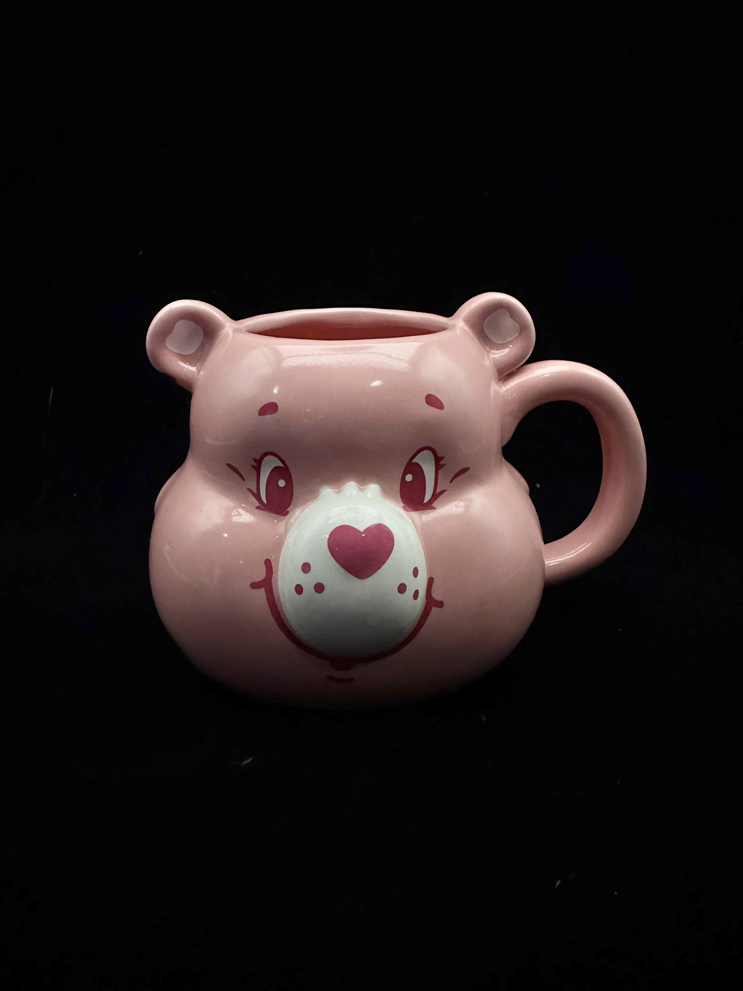 This little Care Bear was another find from my local “leave-a-mug, take-a-mug” library. It had a small crack under its ear, and instead of choosing a high-contrast finish, I went with copper, which blends in almost seamlessly. I was excited to return