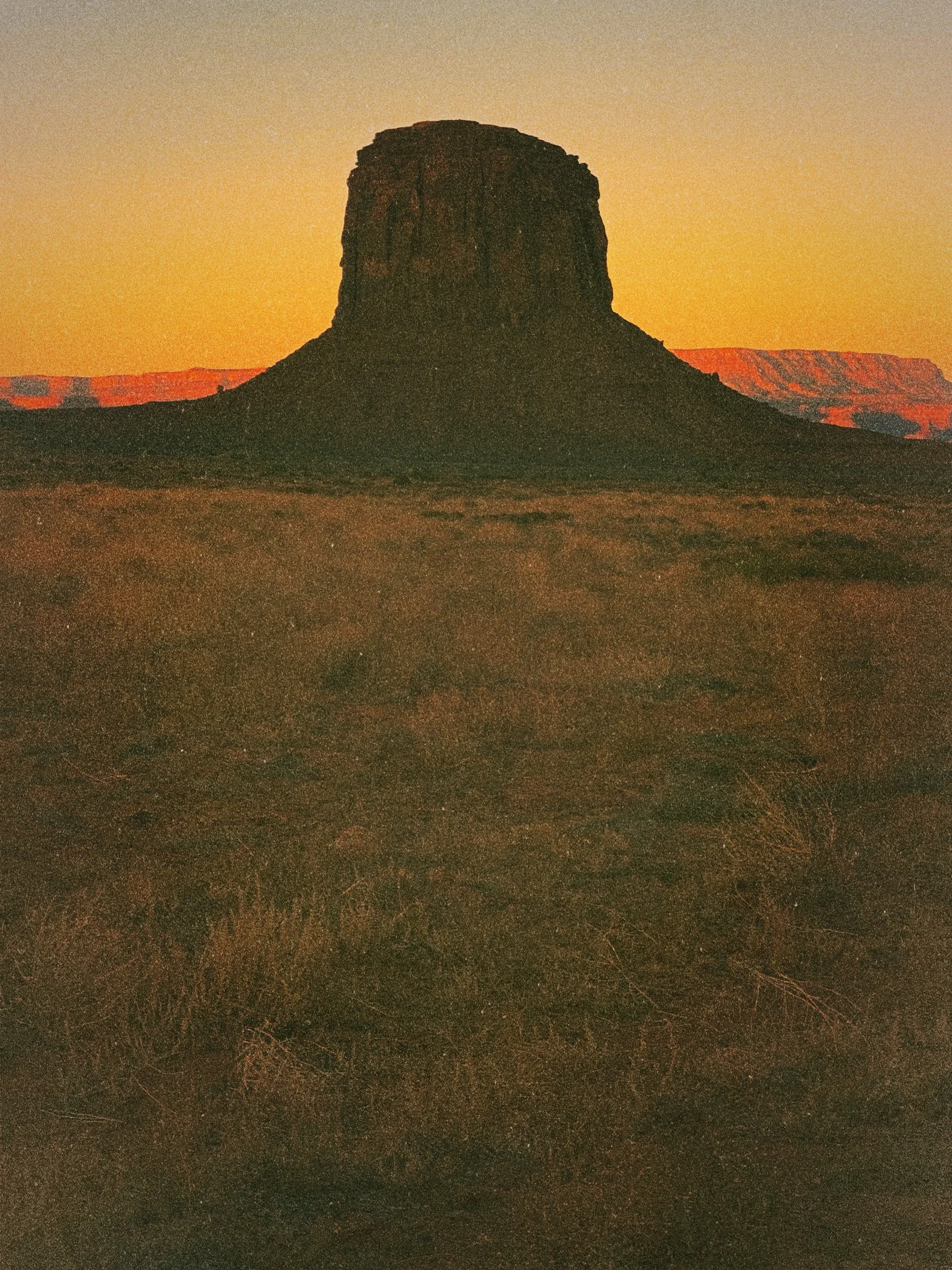 Sunrise, Monument Valley-full.jpg