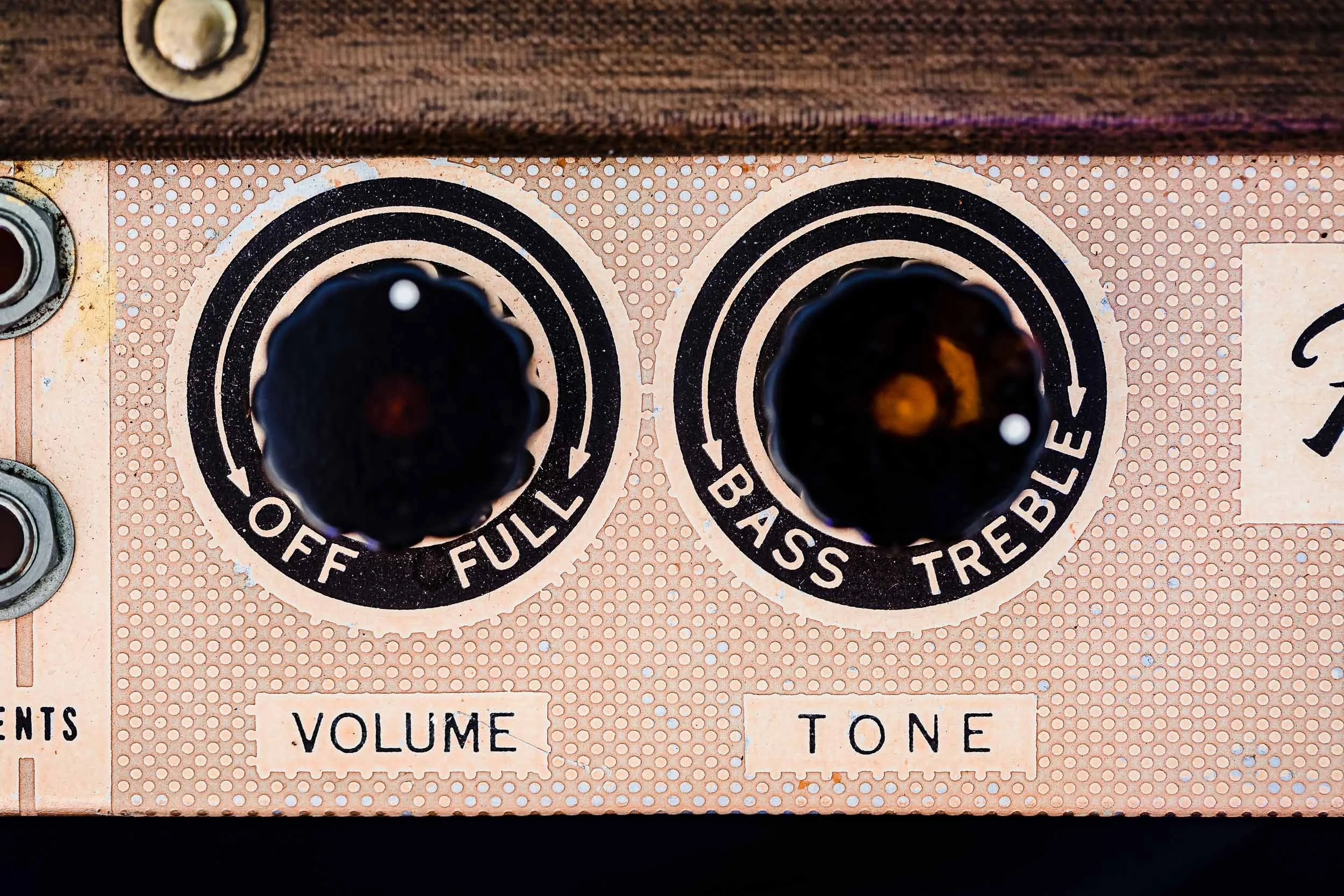 Amplifier-Music-Photography-Lumos-Eleven-Studios-31.jpg