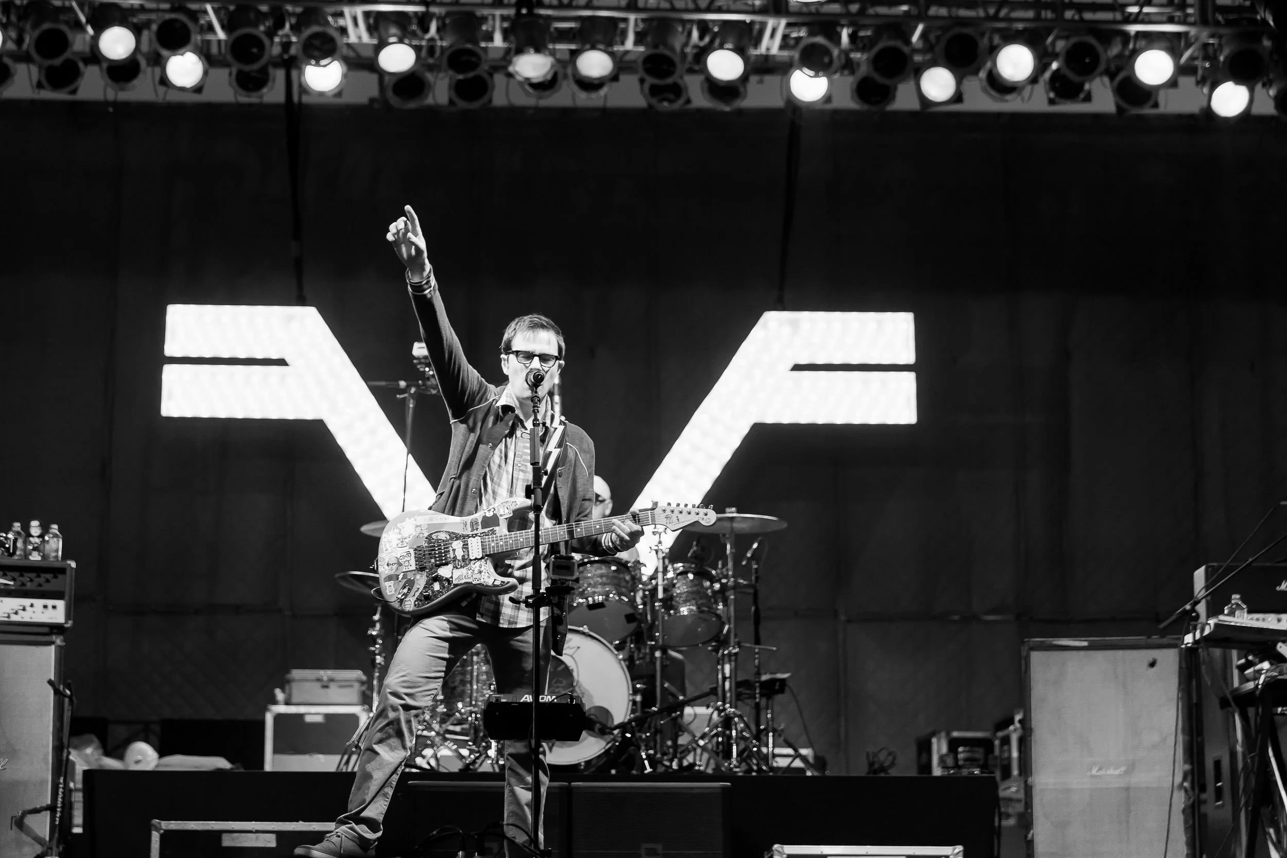 Weezer-Del-Mar-Fairgrounds-2014-Concert-Music-Photography-Lumos-Eleven-Studios-3.jpg