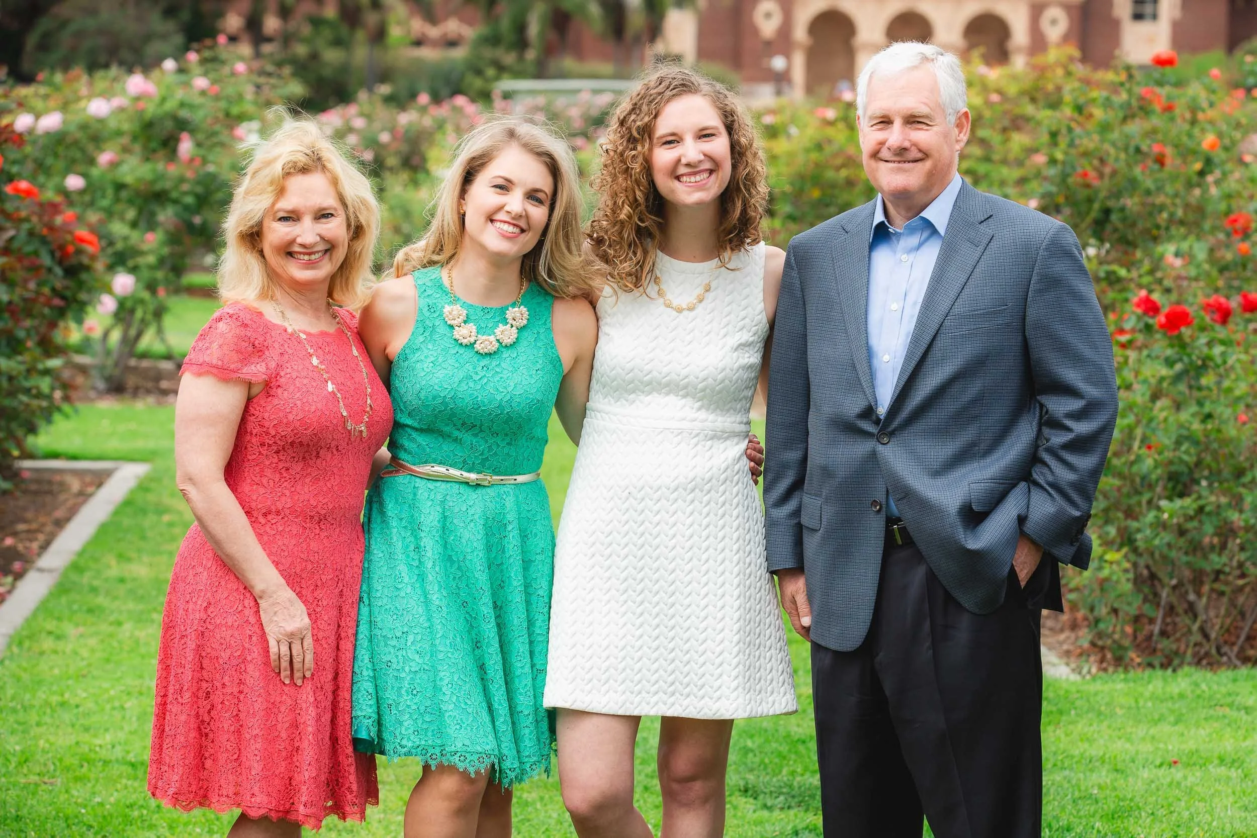Family-Portraits-University-of-Southern-California-Lumos-Eleven-Photography-3.jpg