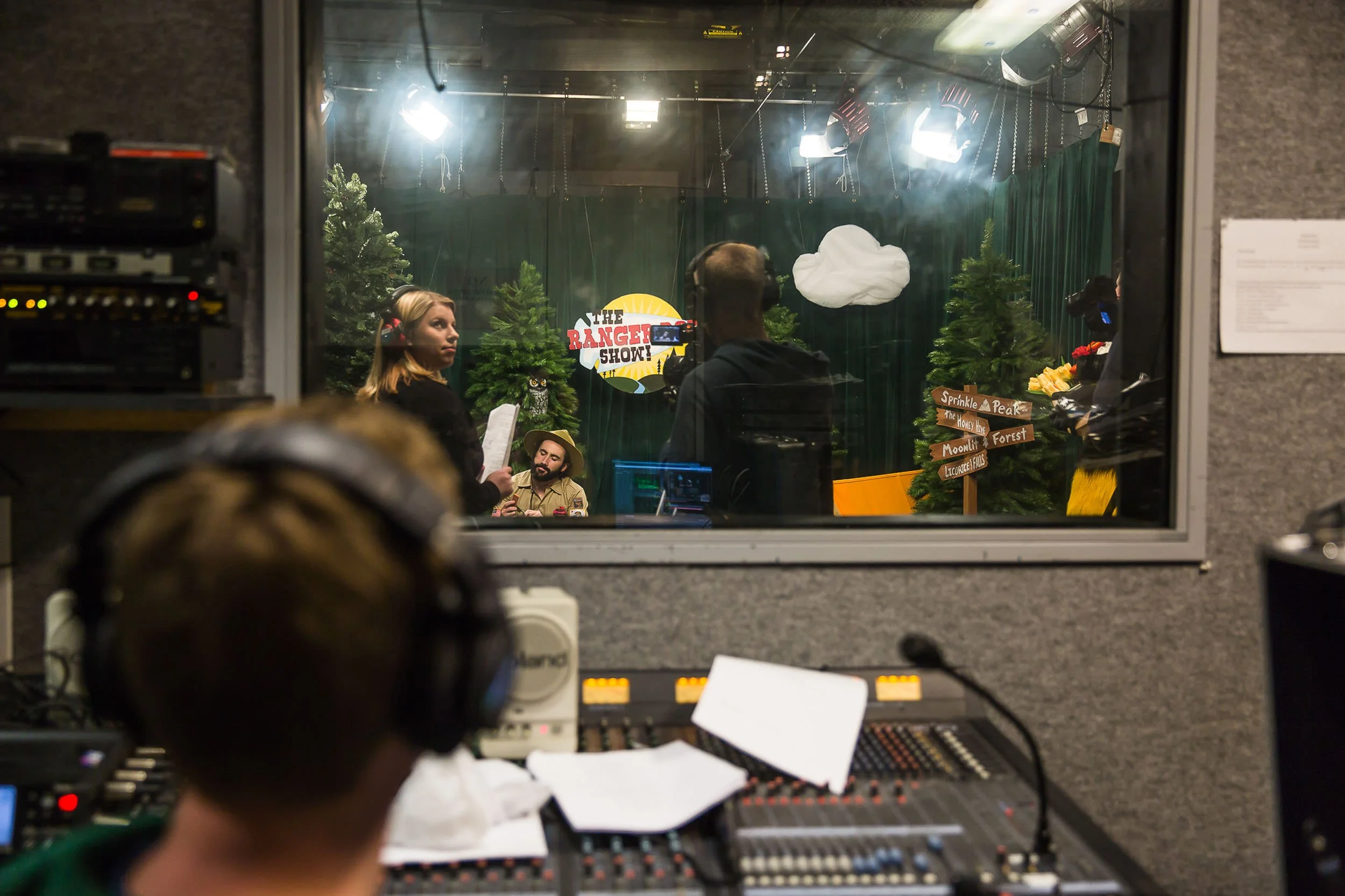 The-Ranger-Rob-Show-KGEMTV-Monrovia-Set-Photography-Lumos-Eleven-Studios-16.jpg
