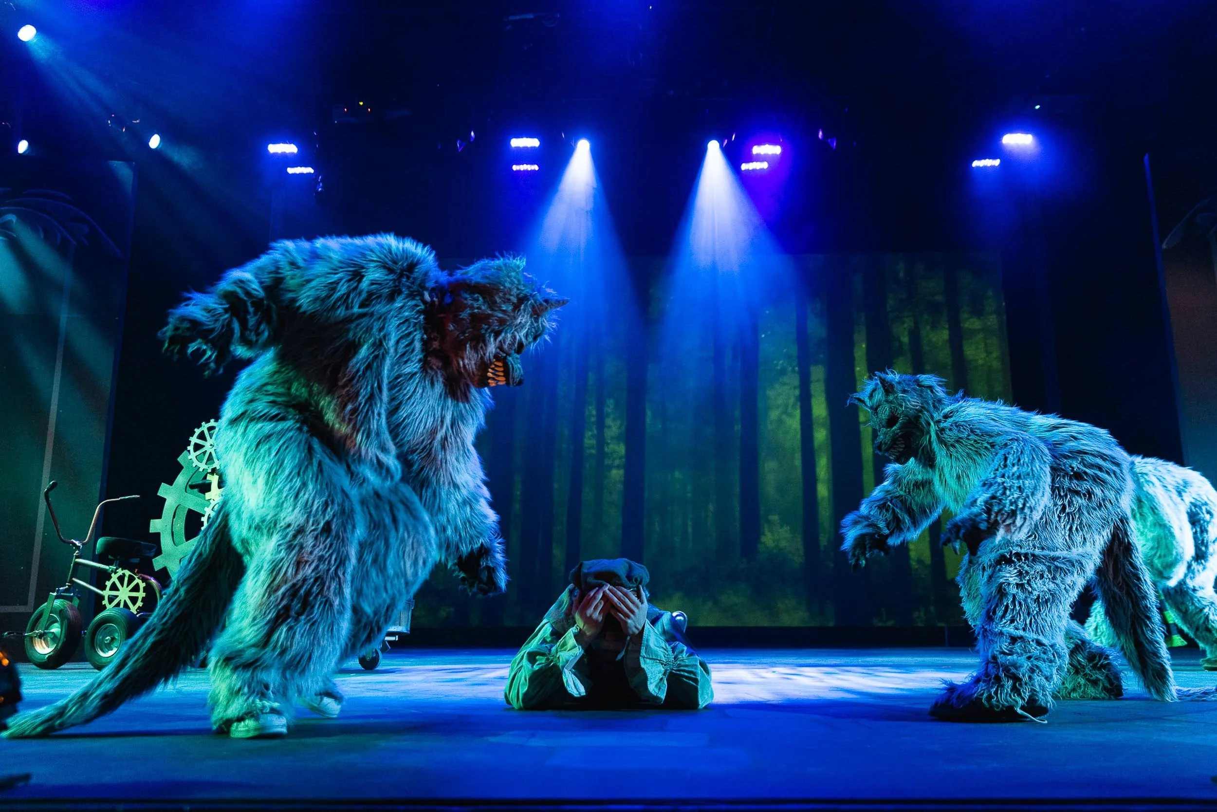 Beauty-and-the-beast-musical-Azusa-Pacific-University-Theatre-Production-Photography-3-WEB.jpg