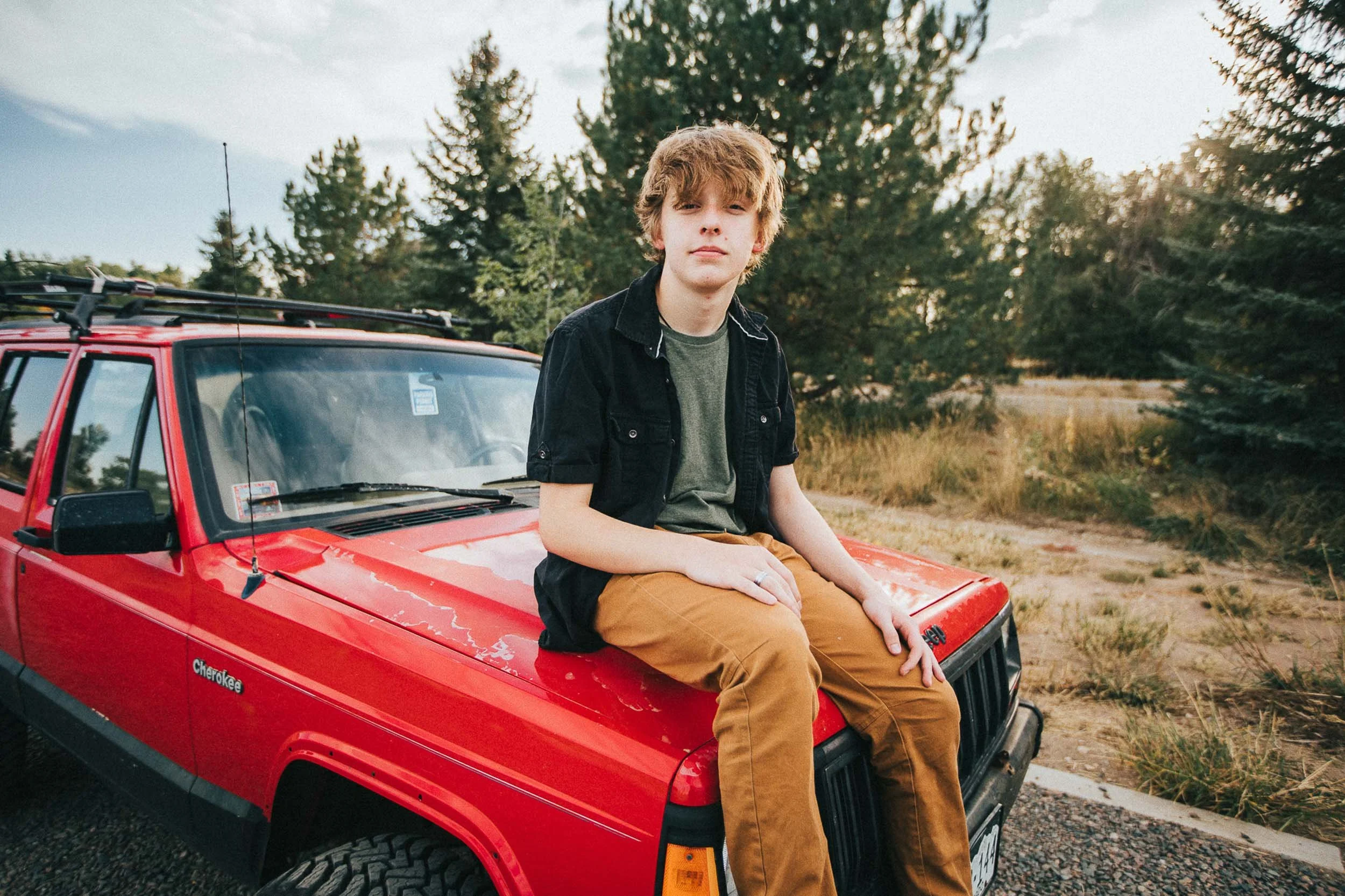 High-School-Senior-Boy-Senior-Portraits-Skate-Park-Lumos-Eleven-Photography-6.jpg