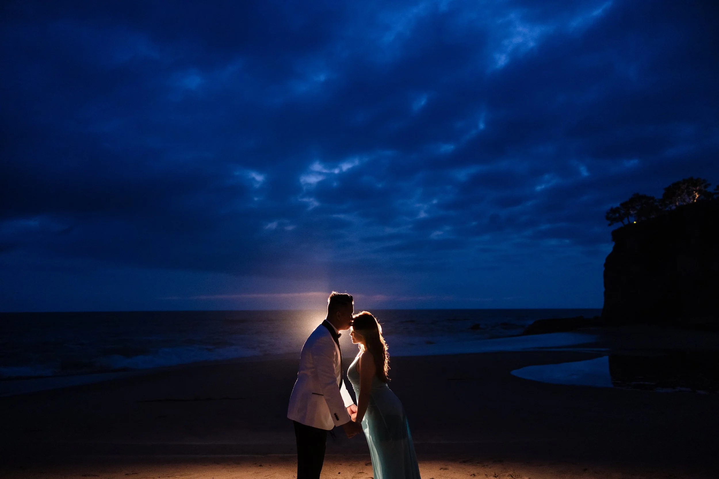 laguna-beach-engagement-photography-lumos-weddings.jpg