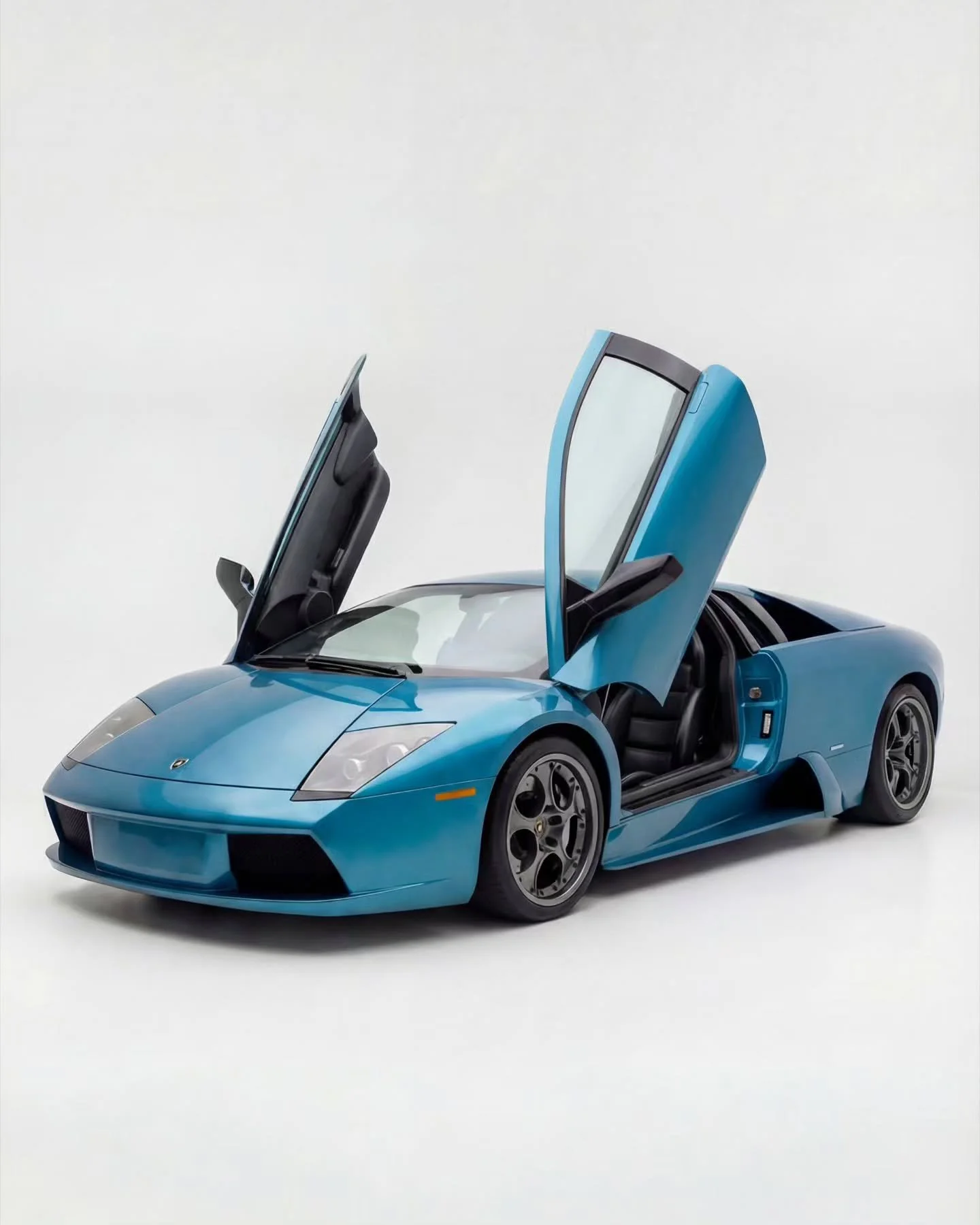 Studio precision.

Without the studio.

This Lamborghini was never moved.

No transport.
No studio hire.

We simply took the existing listing photos
and transformed them into clean studio visuals.

Same car.
Same photos.

Just elevated presentation.
