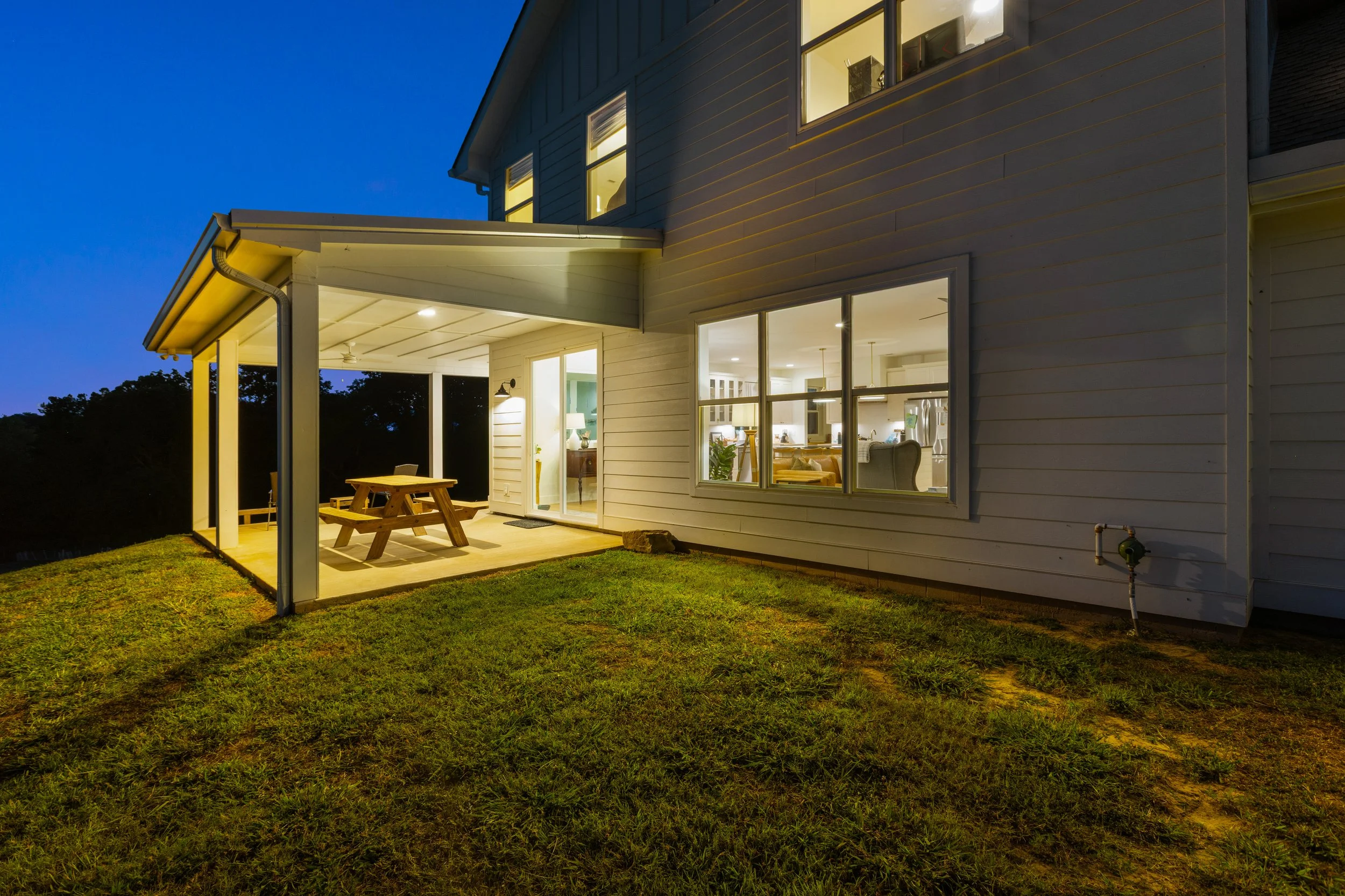 406 Haven Creek Ln-14.jpg