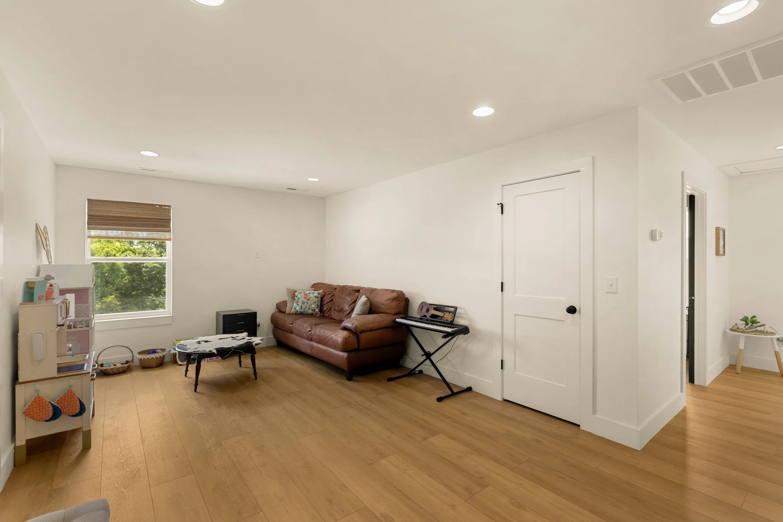 406 Haven Creek Ln-104.jpg