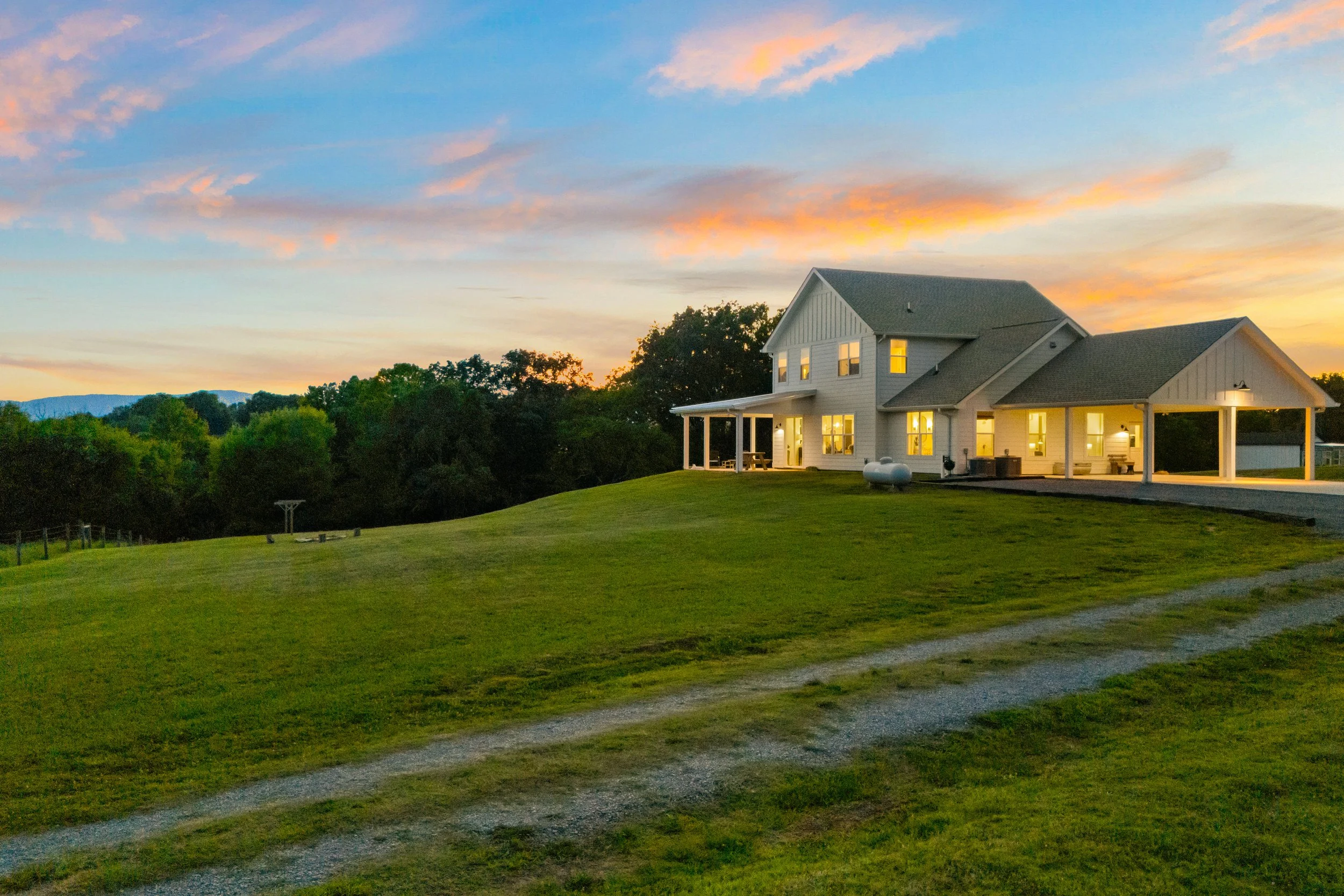 406 Haven Creek Ln-9.jpg