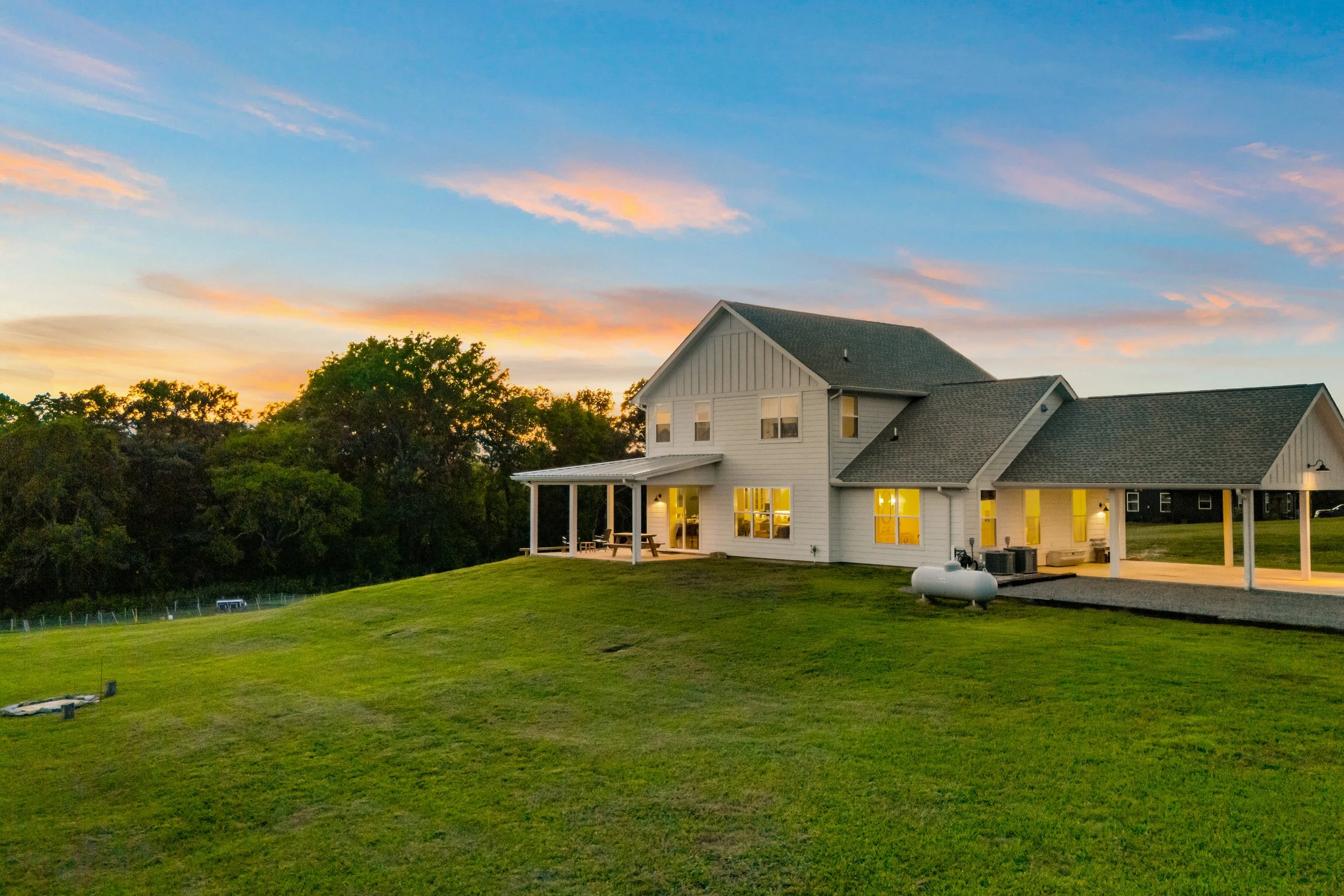 406 Haven Creek Ln-8.jpg