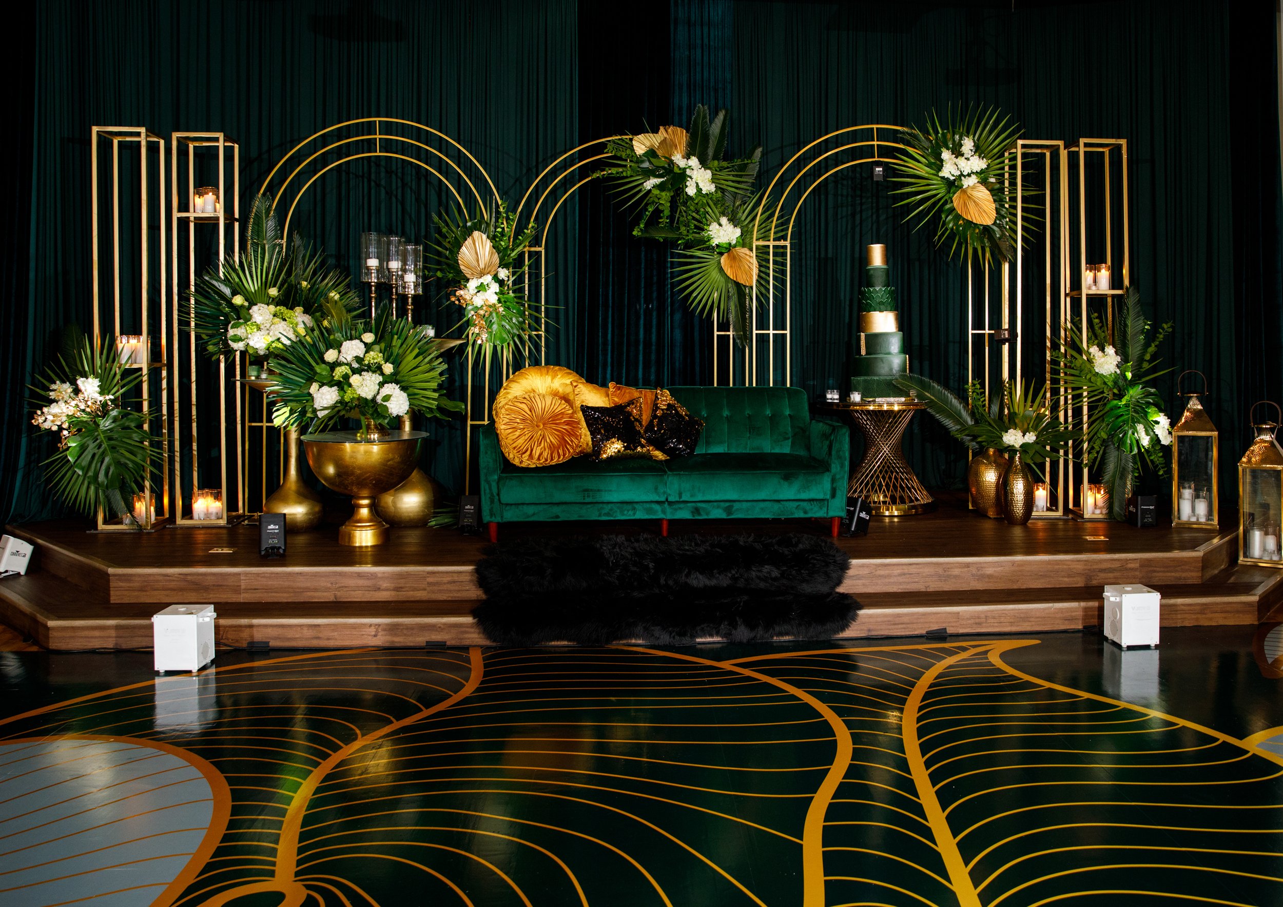 Green & Gold-2.jpg