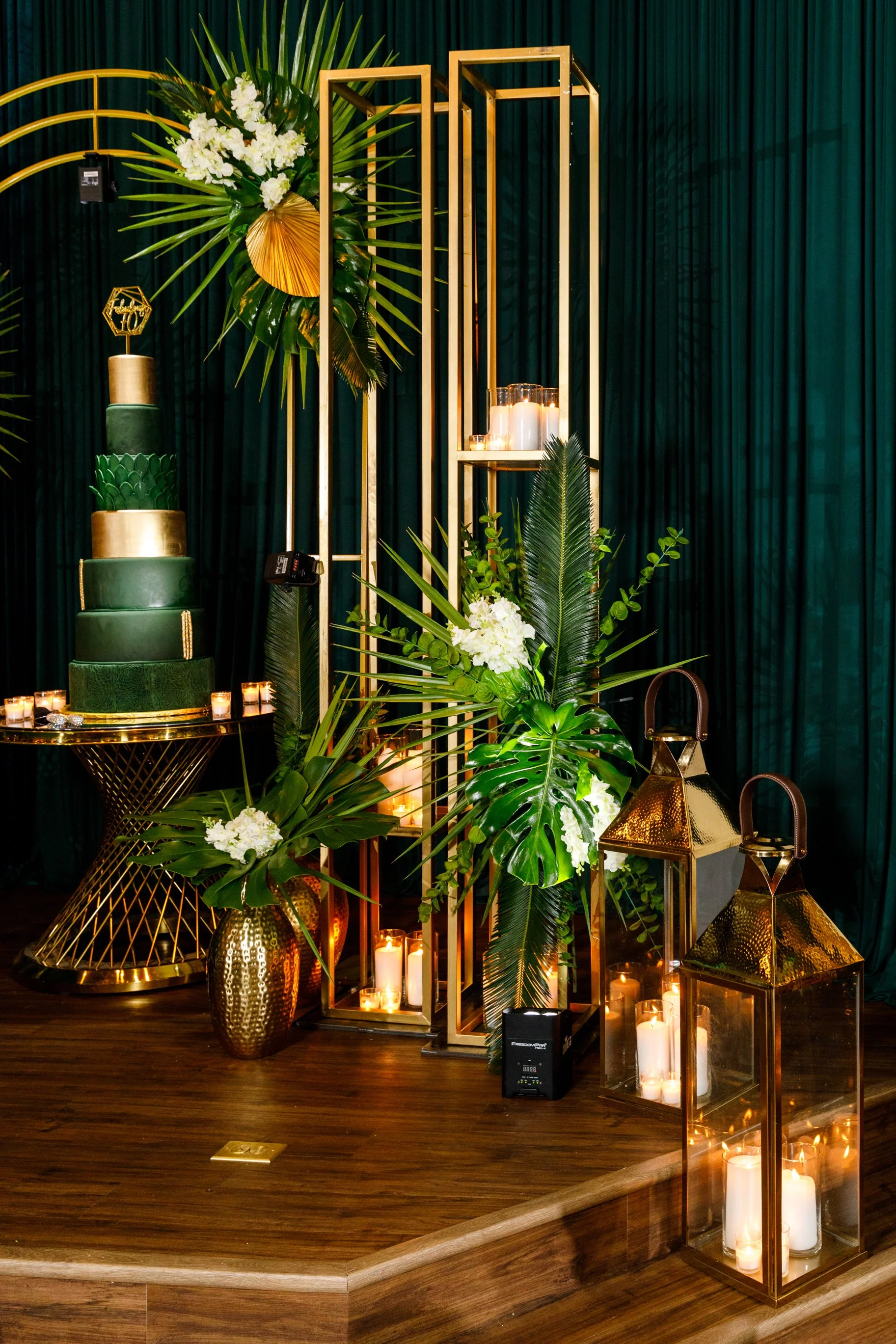 Green & Gold-58.jpg