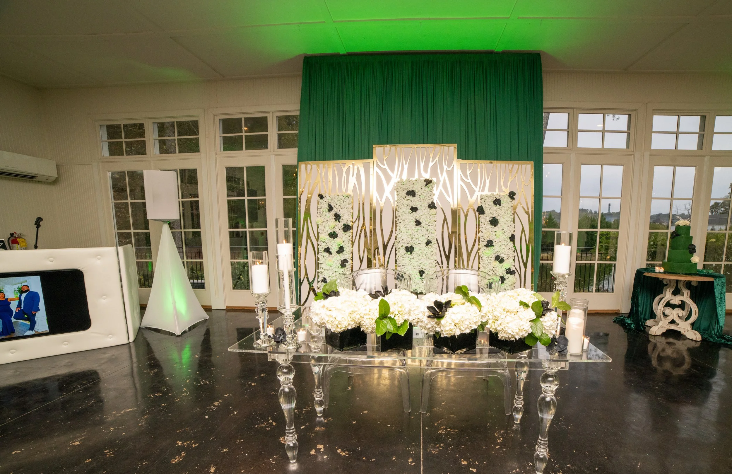 Green & Gold-11.jpg