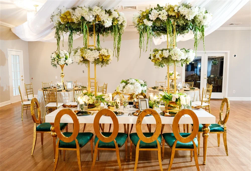 Photography: Tara Harp Photography; Wedding Planner, Design &amp; Decor: Unique Rose Events &amp; Designs; Day of Coordinator: Soirees By Lee; Venue: Cha’le Gardens