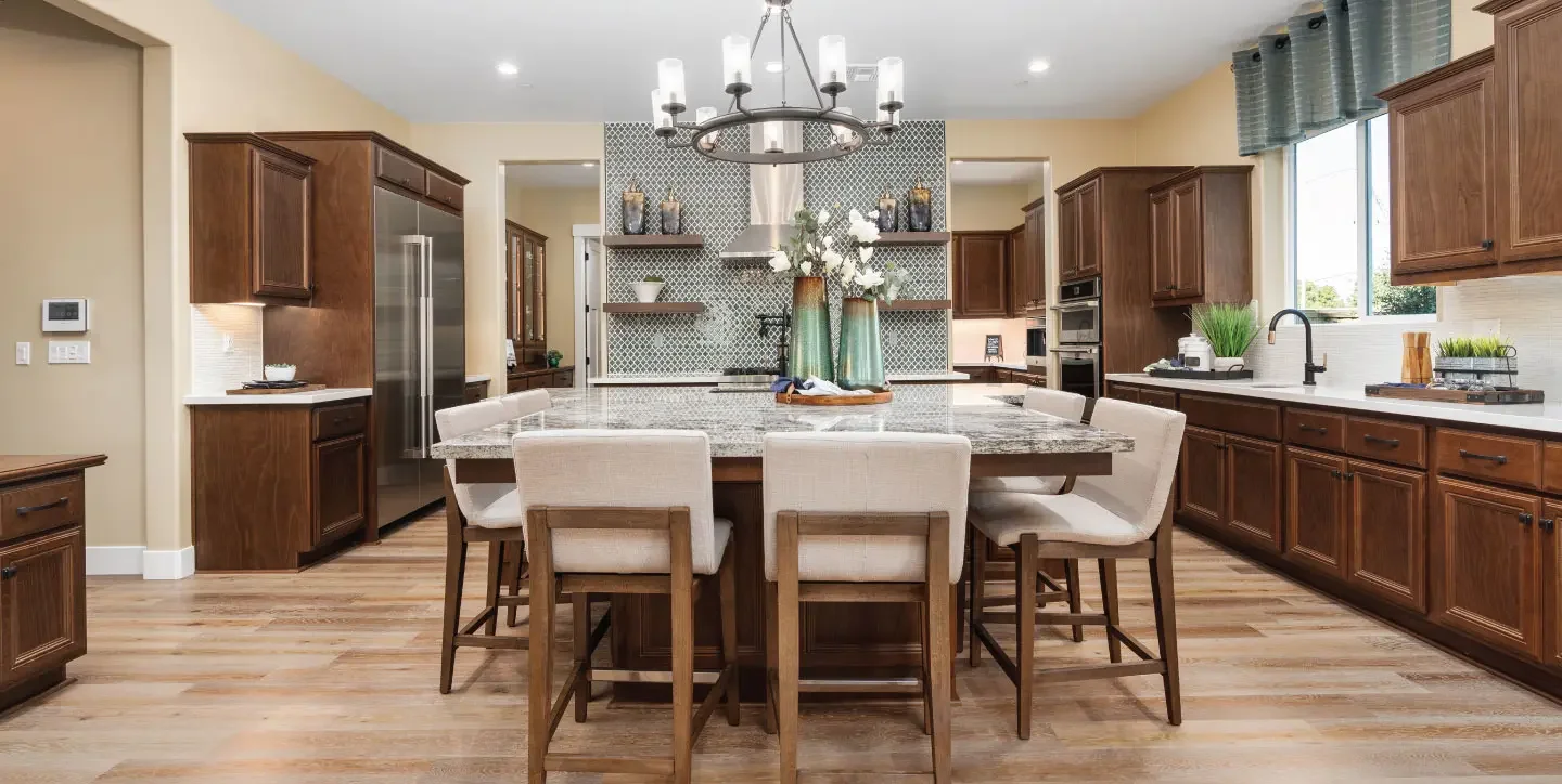 1440x724_Chateau-w-Bonus_Kitchen.webp
