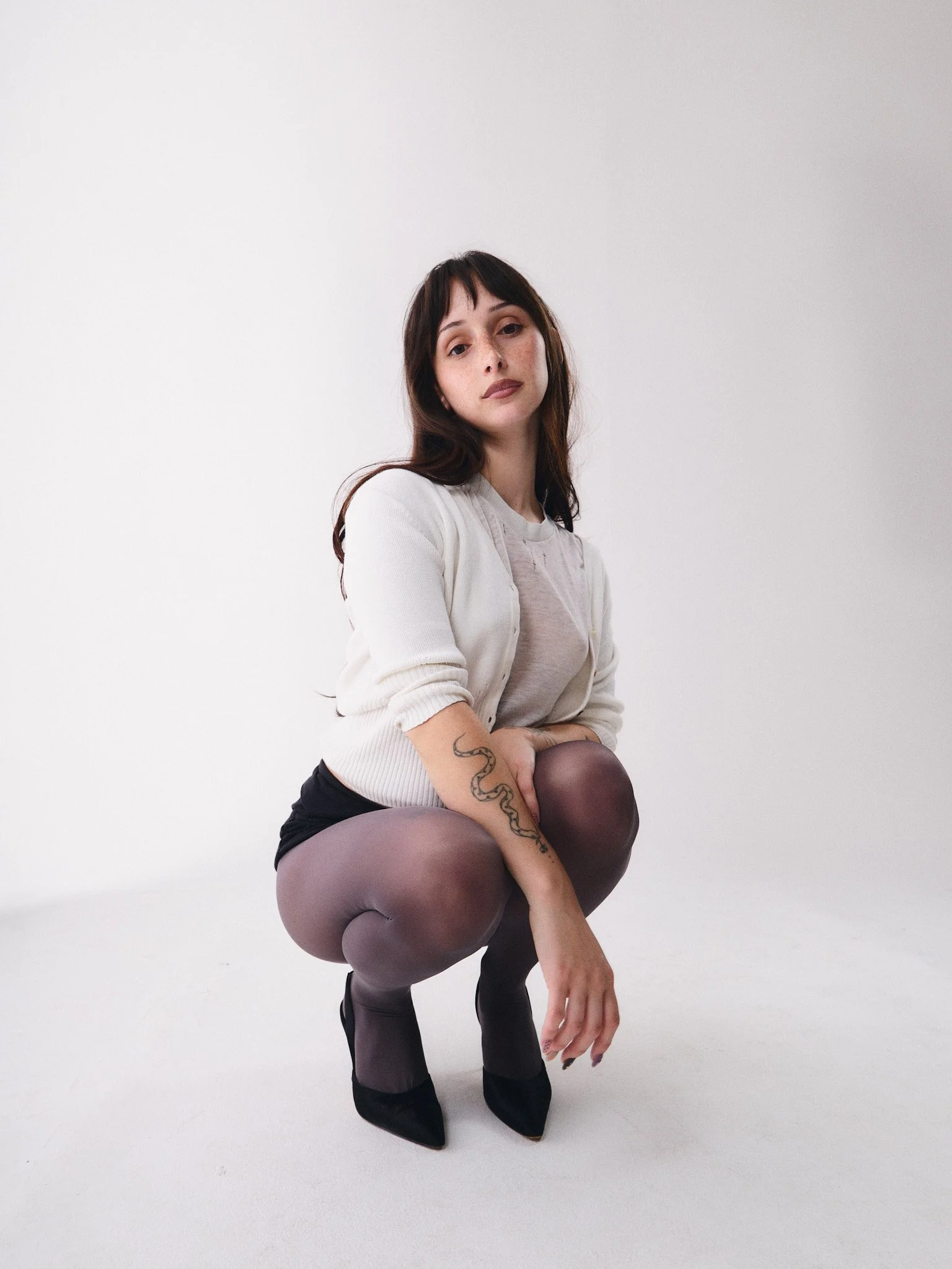 ZOEE IN STUDIO0186.jpg
