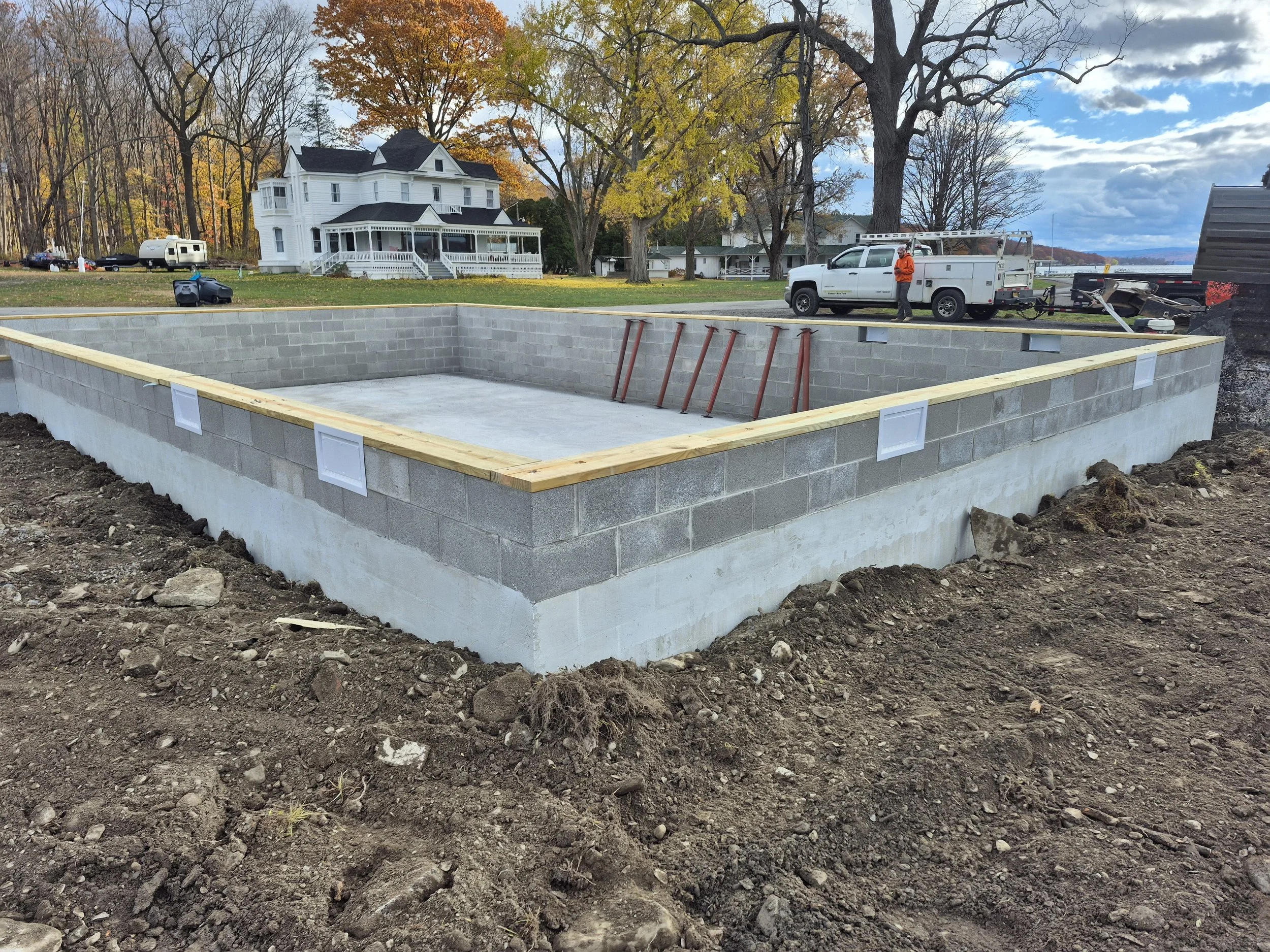 Concrete block crawl space foundation.jpg
