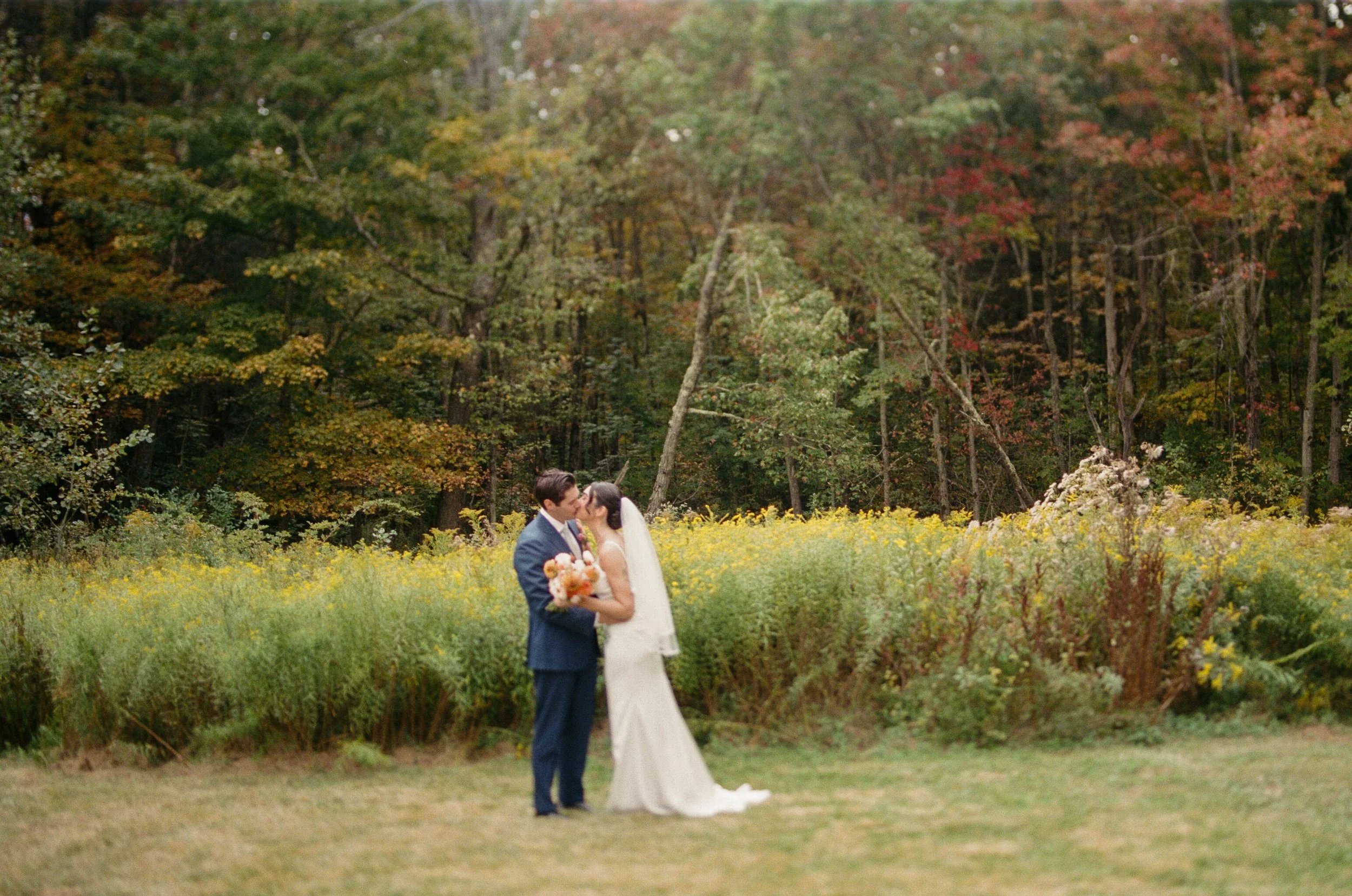 2025-08-AnaJean-Taylor-Wedding-LawrenceBraun-Film-8823-11-11-140.jpg
