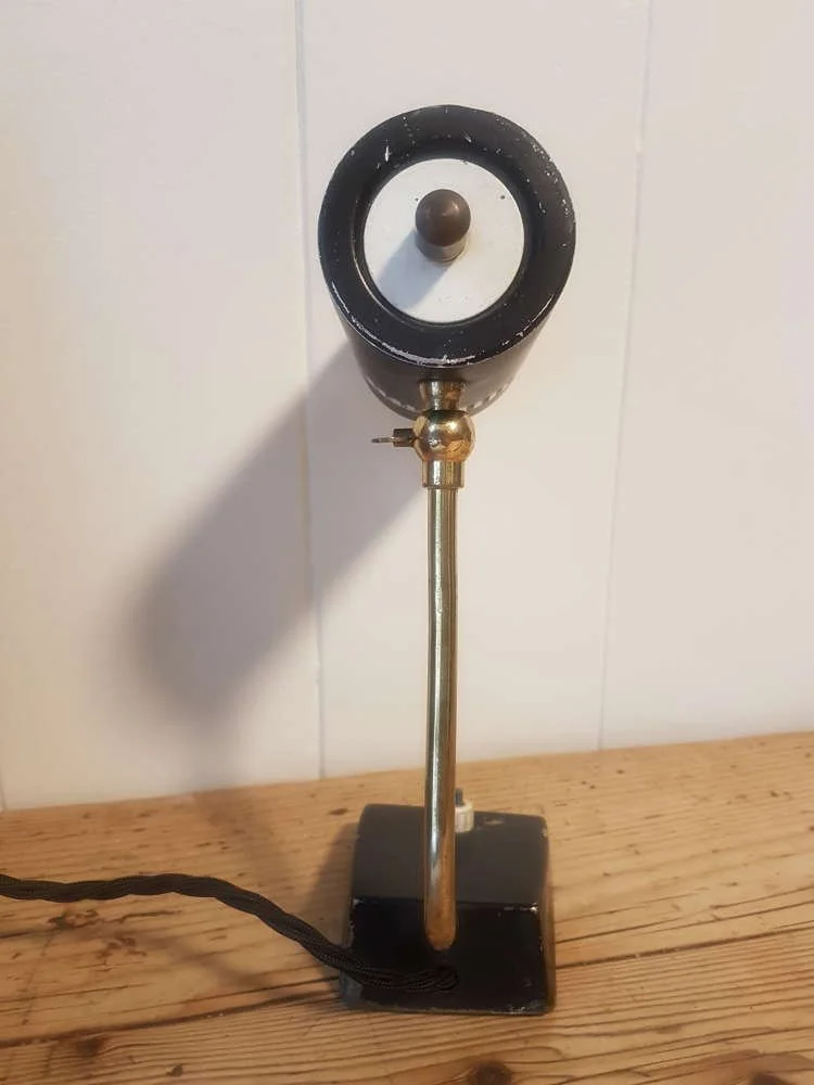 cute-little-1950-s-czech-bauhaus-style-desk-lamp_10205_pic6_size2.jpg
