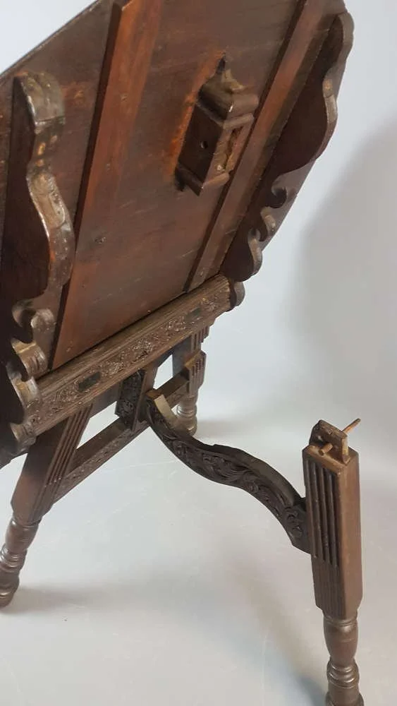 19thc-dutch-carved-folding-oak-vendage-table_10082_pic5_size2.jpg