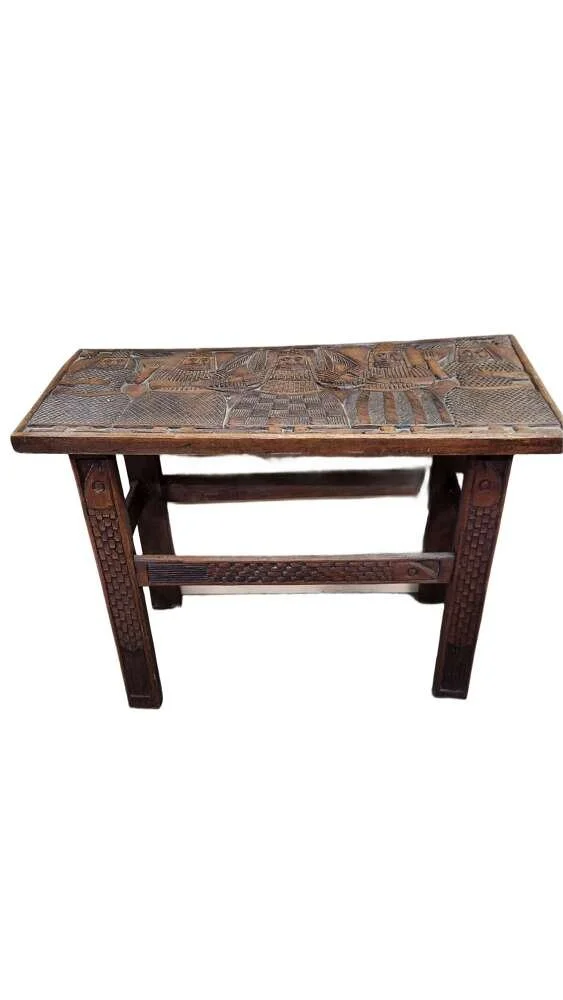 early-20thc-carved-benin-table_10289_pic4_size2.jpg