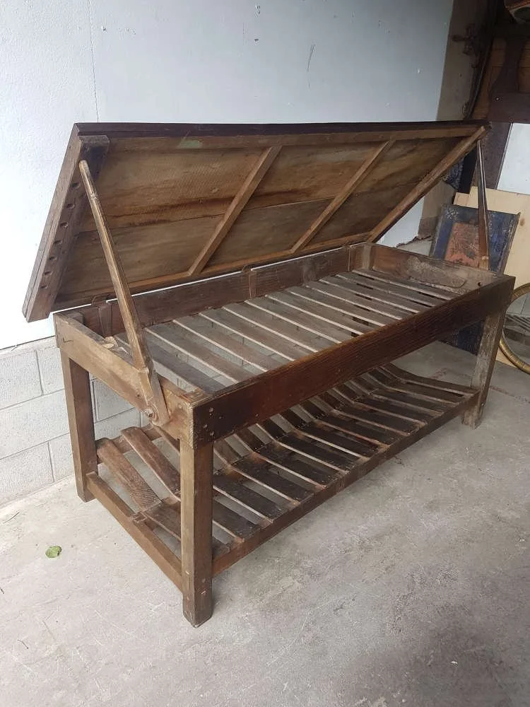19thc-cotton-factory-fabric-inspection-table_10160_pic10_size2.jpg