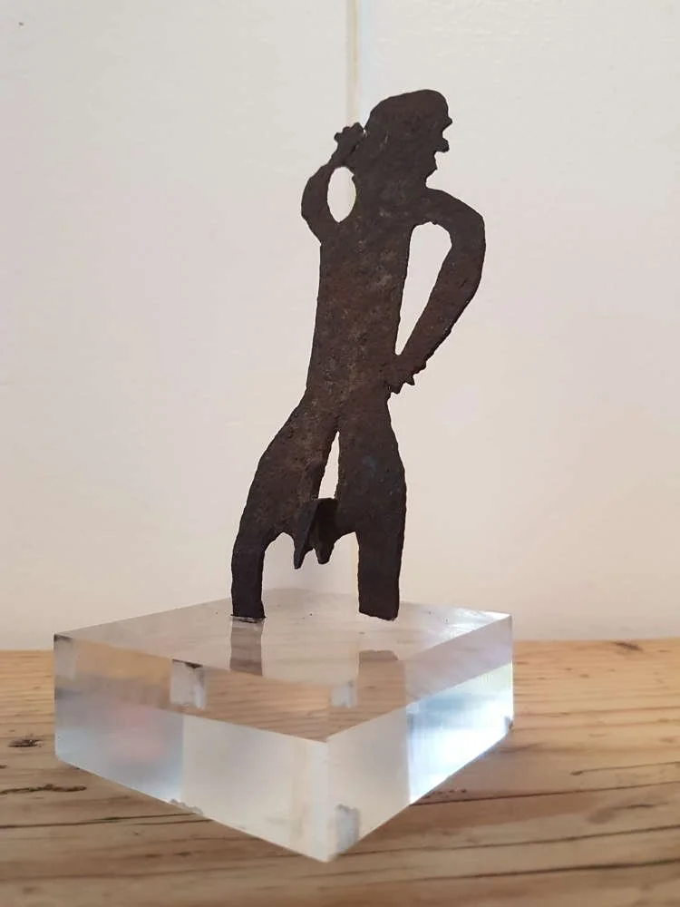 west-african-iron-currency-male-figure-on-lucite-stand_10235_pic2_size2.jpg