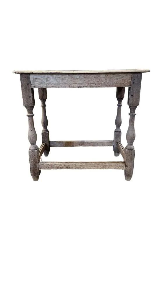 18thc-bleached-oak-side-table_10263_pic3_size2.jpg