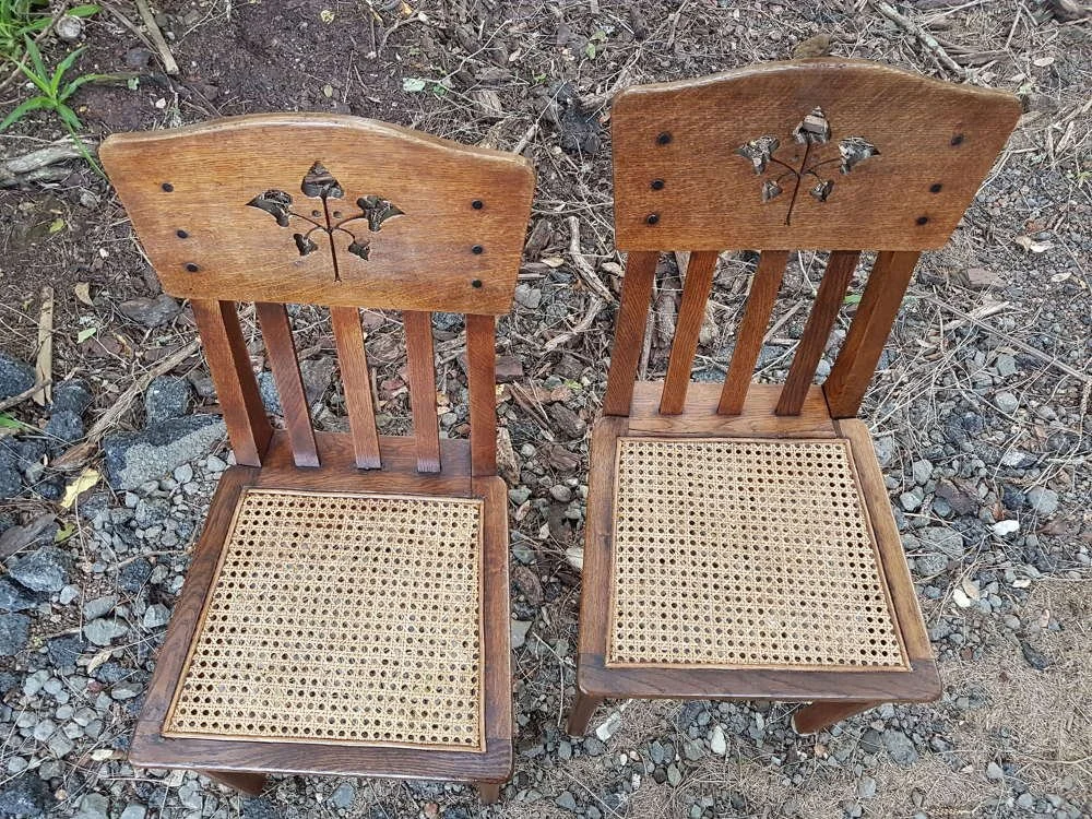 pair-of-french-arts-crafts-oak-chairs_10236_pic3_size2.jpg