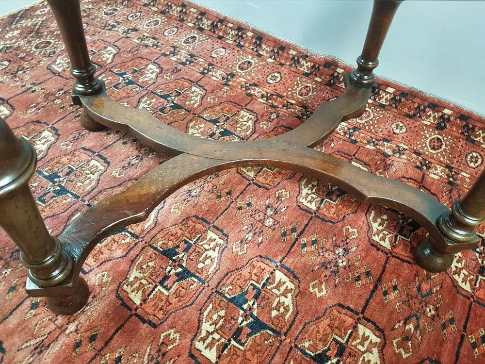19thc-walnut-william-mary-style-stool_10114_pic4_size2.jpg