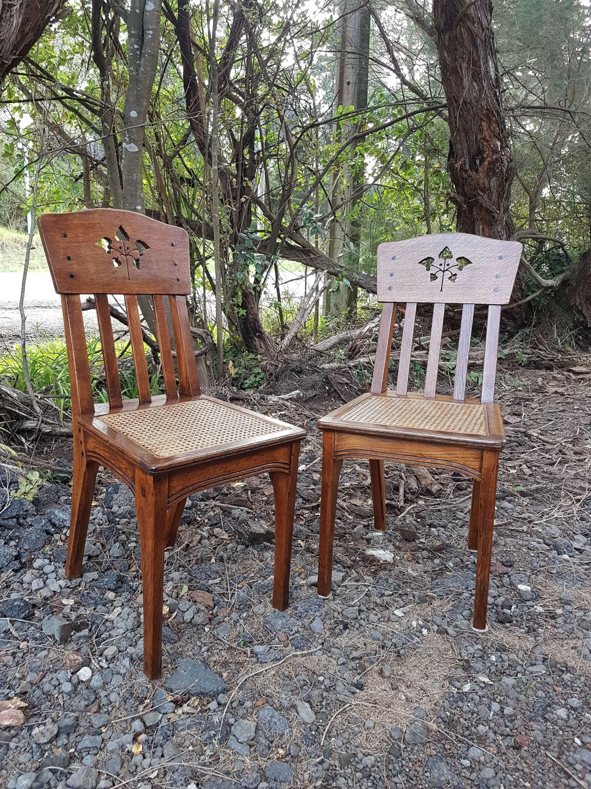 pair-of-french-arts-crafts-oak-chairs_10236_main_size3.jpg