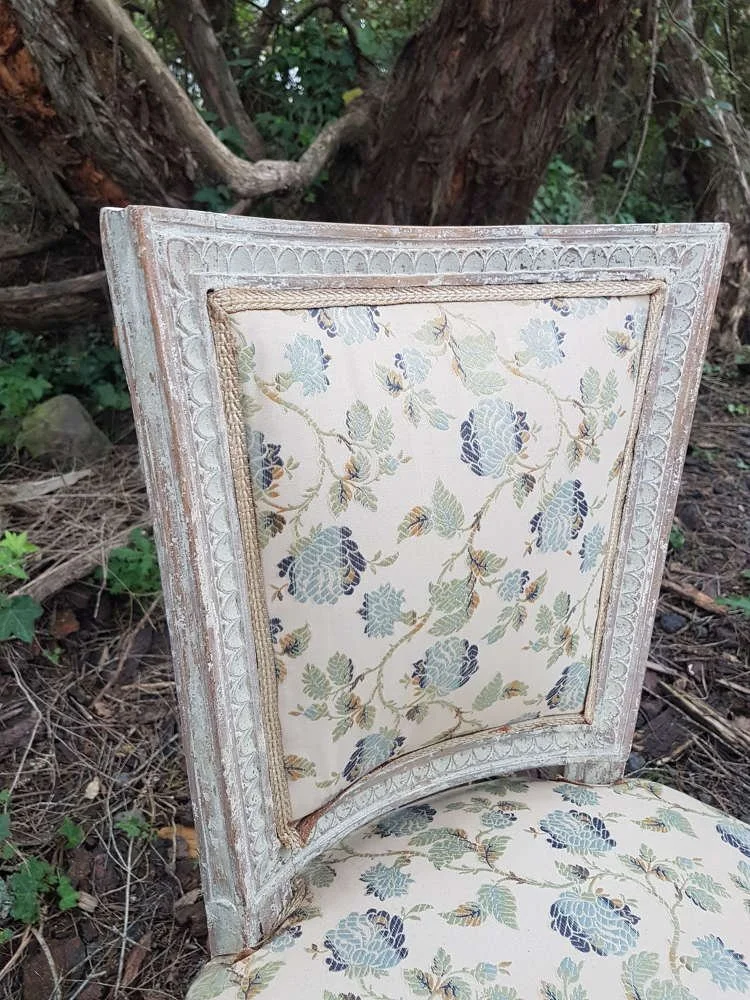 pair-of-19thc-swedish-gustavian-chairs_10258_pic2_size2.jpg