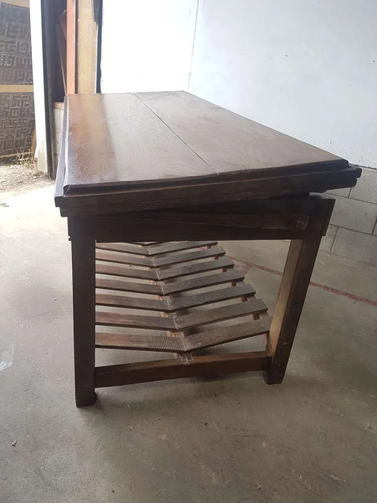 19thc-cotton-factory-fabric-inspection-table_10160_pic6_size2.jpg