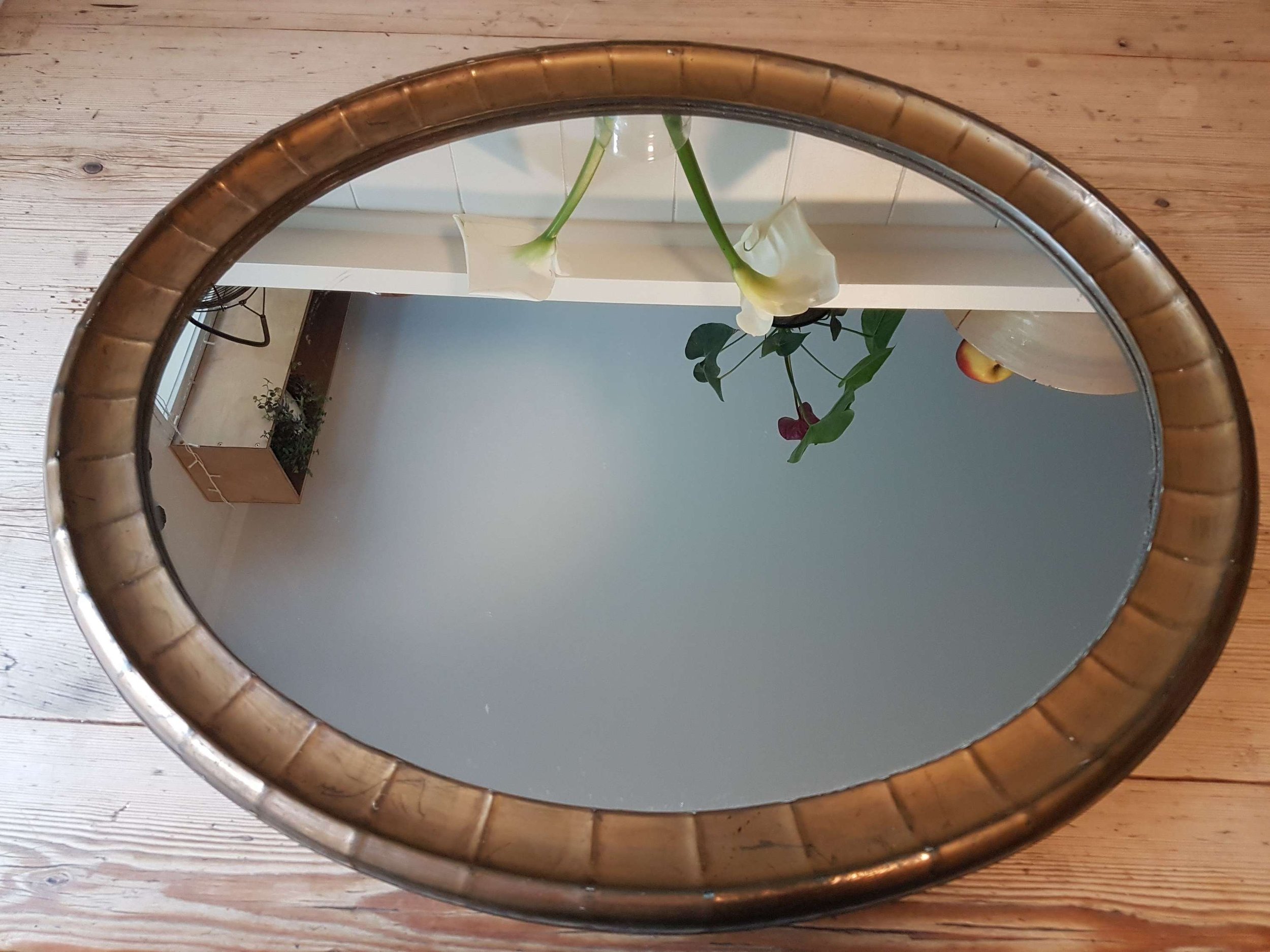 mid-20thc-oval-gilt-mirror_10222_main_size3.jpg