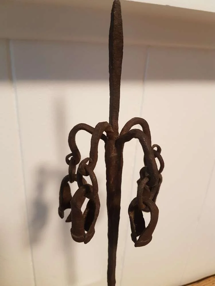 tall-gong-staff-yoruba-benin-_10239_pic2_size2.jpg