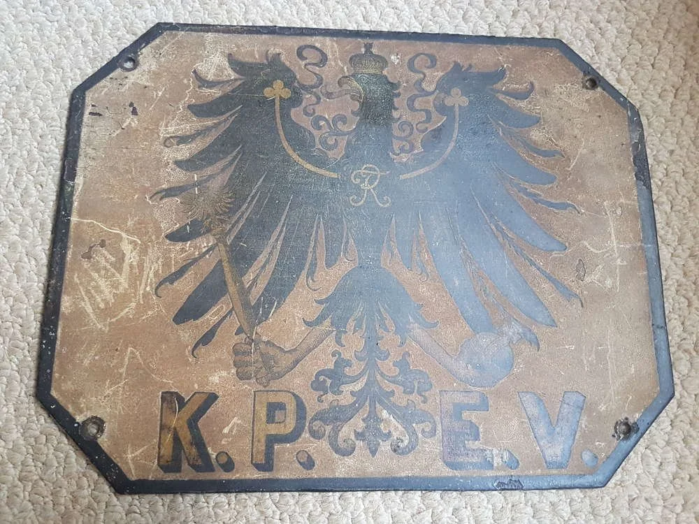 pre-ww1-k-p-e-v-royal-prussian-railways-carriage-shield_10124_main_size2.jpg